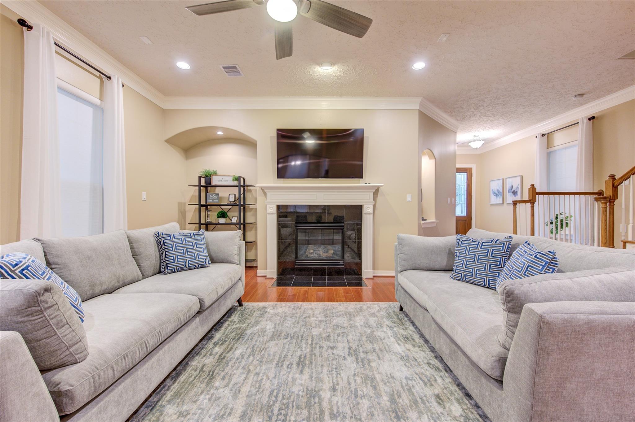 1147 Sopris Drive