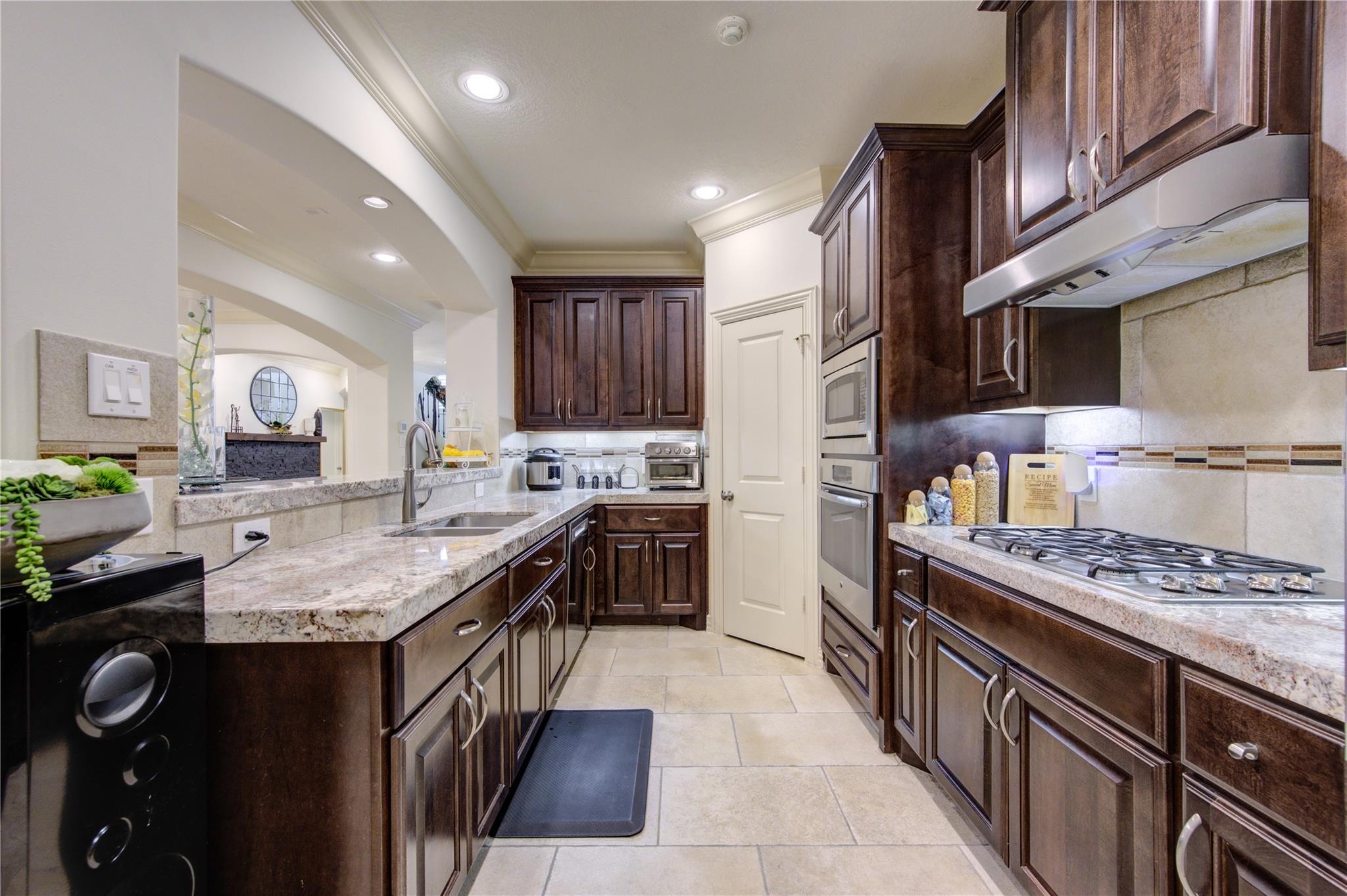 13431 Preston Cliff Court