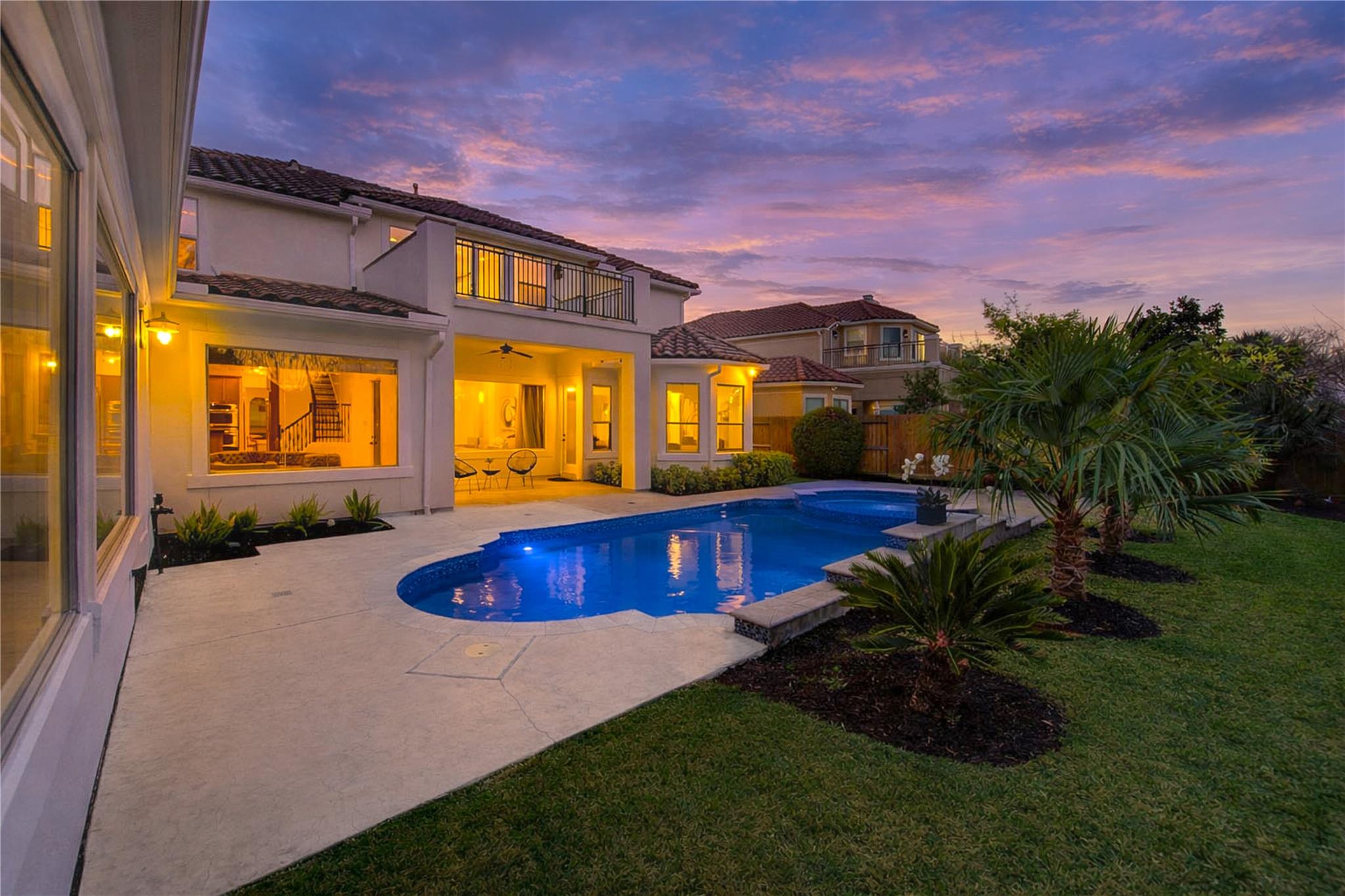 14014 Hampton Cove Drive