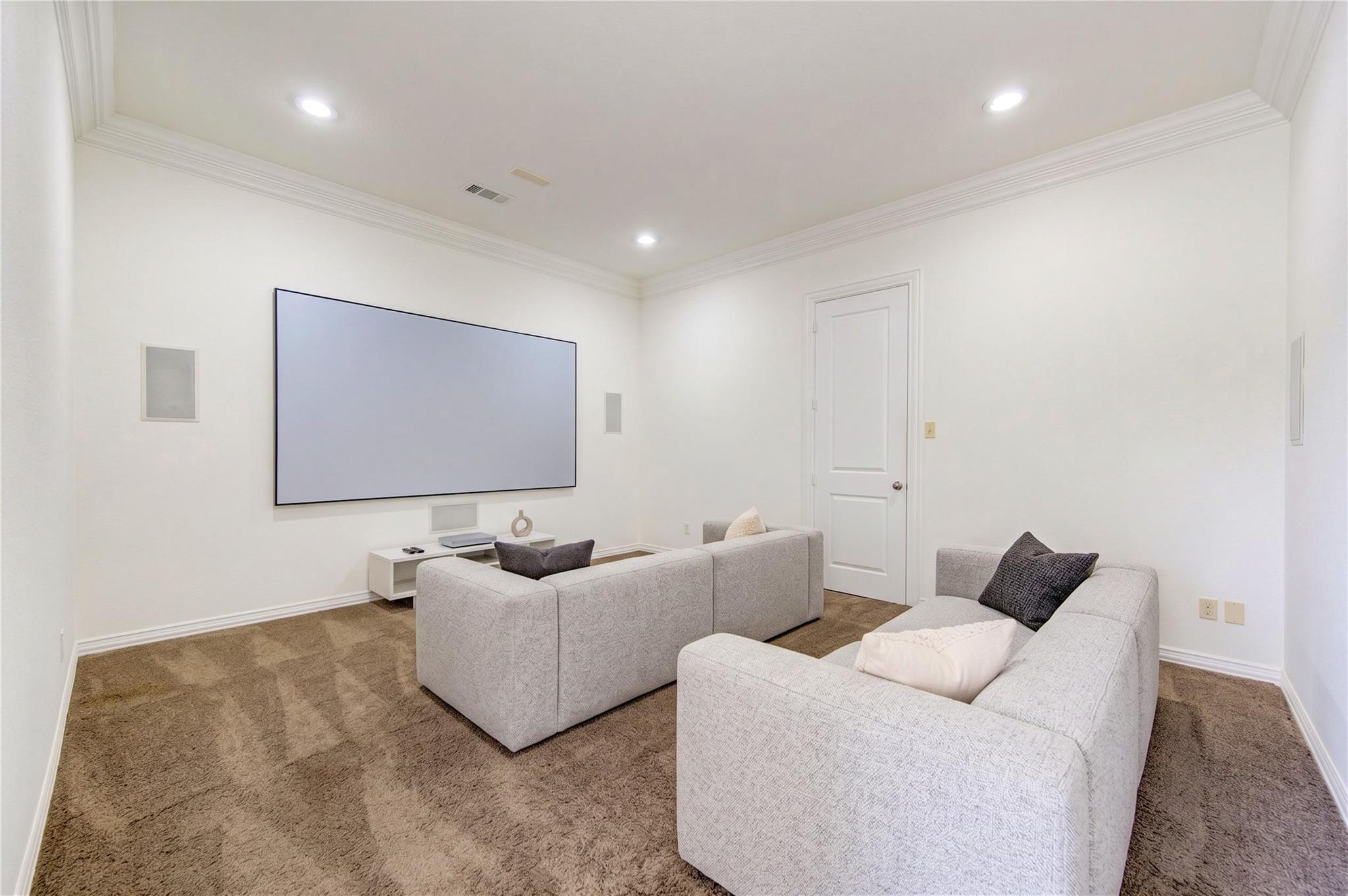 14014 Hampton Cove Drive