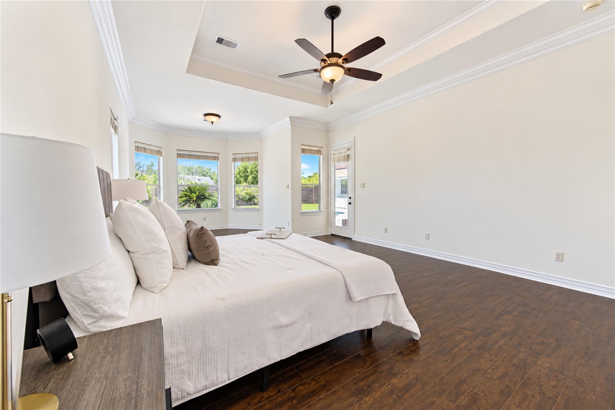14014 Hampton Cove Drive