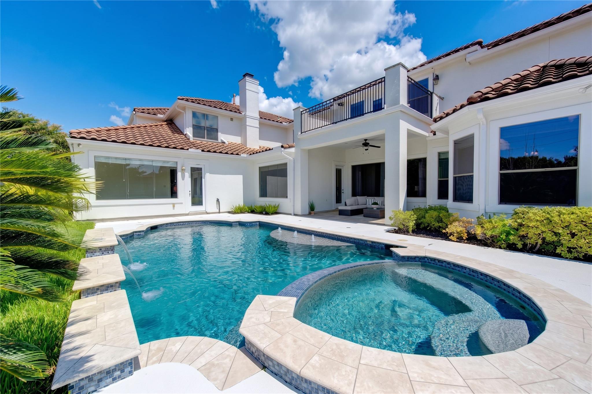 14014 Hampton Cove Drive