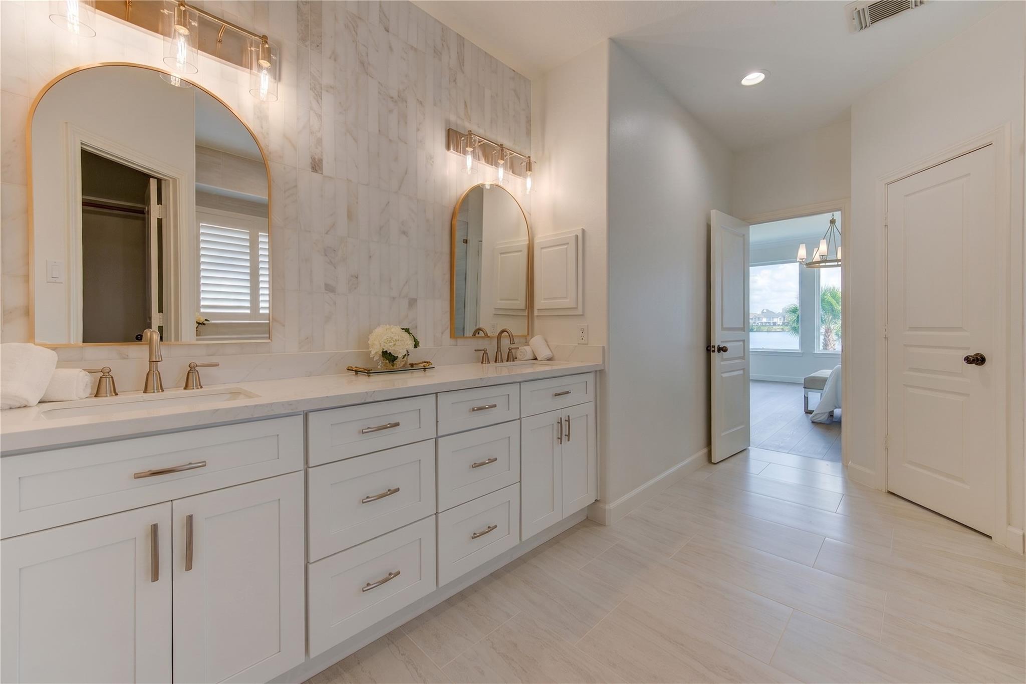 13212 Lismore Point