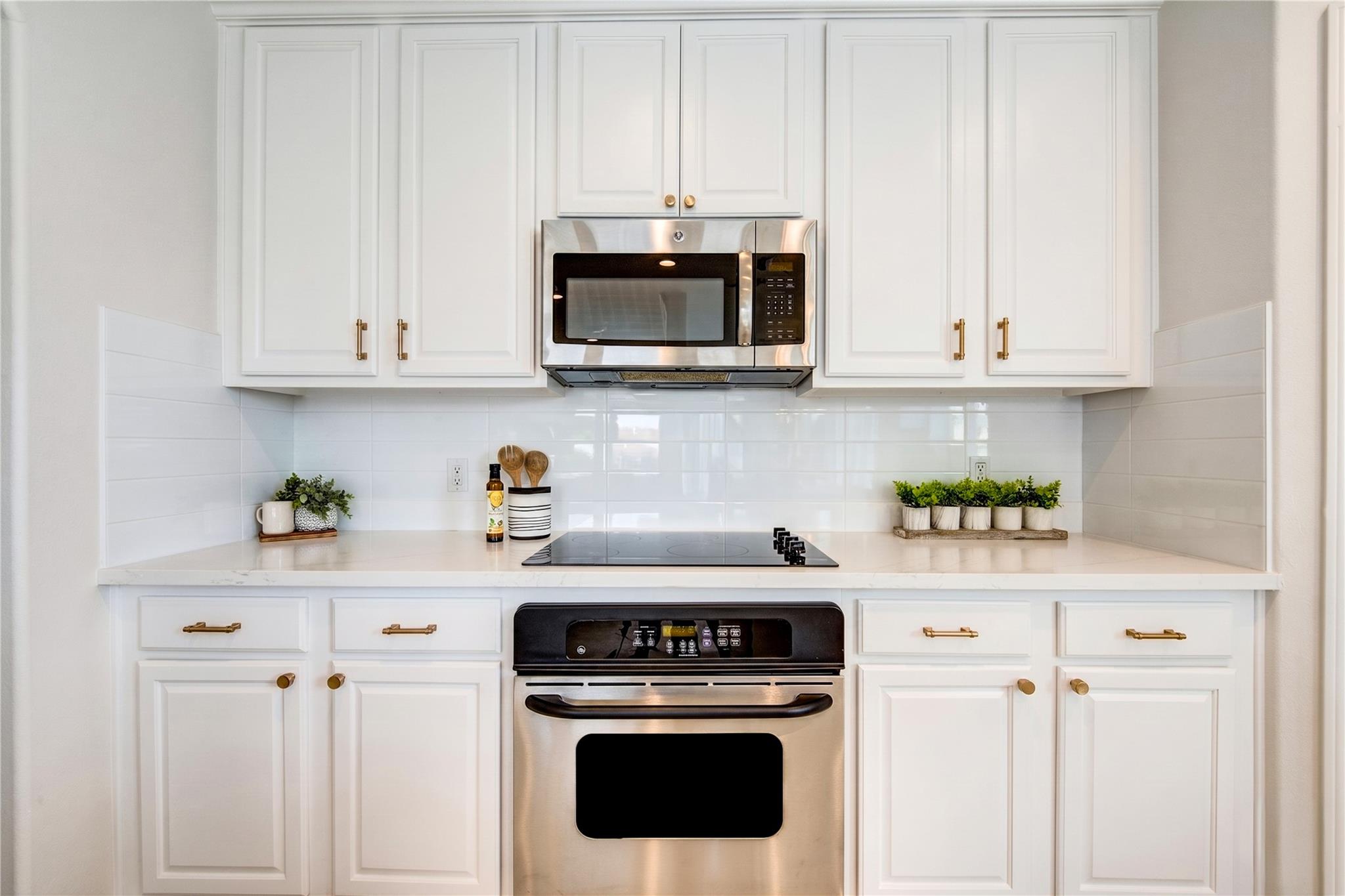 13212 Lismore Point