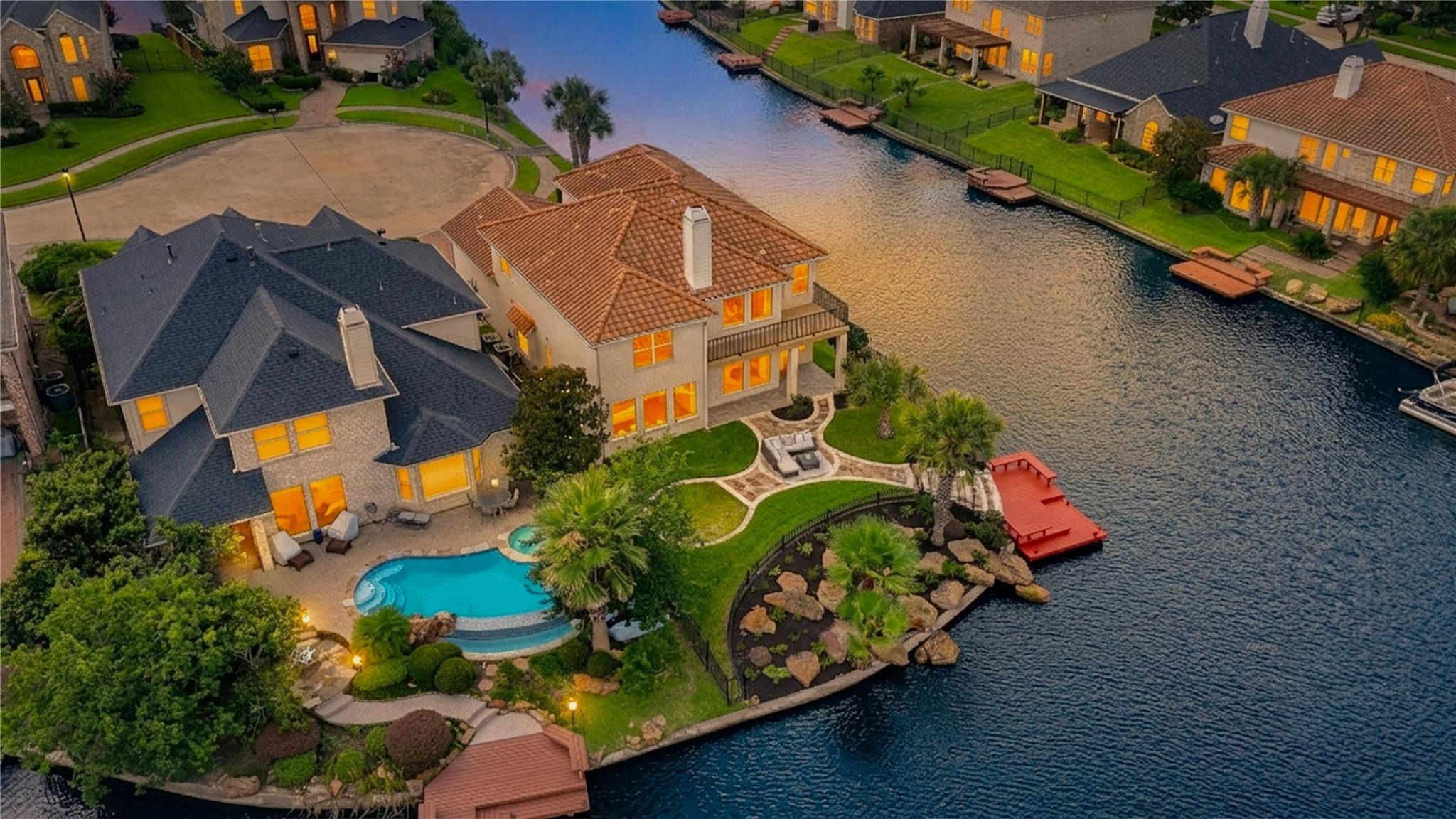 13212 Lismore Point