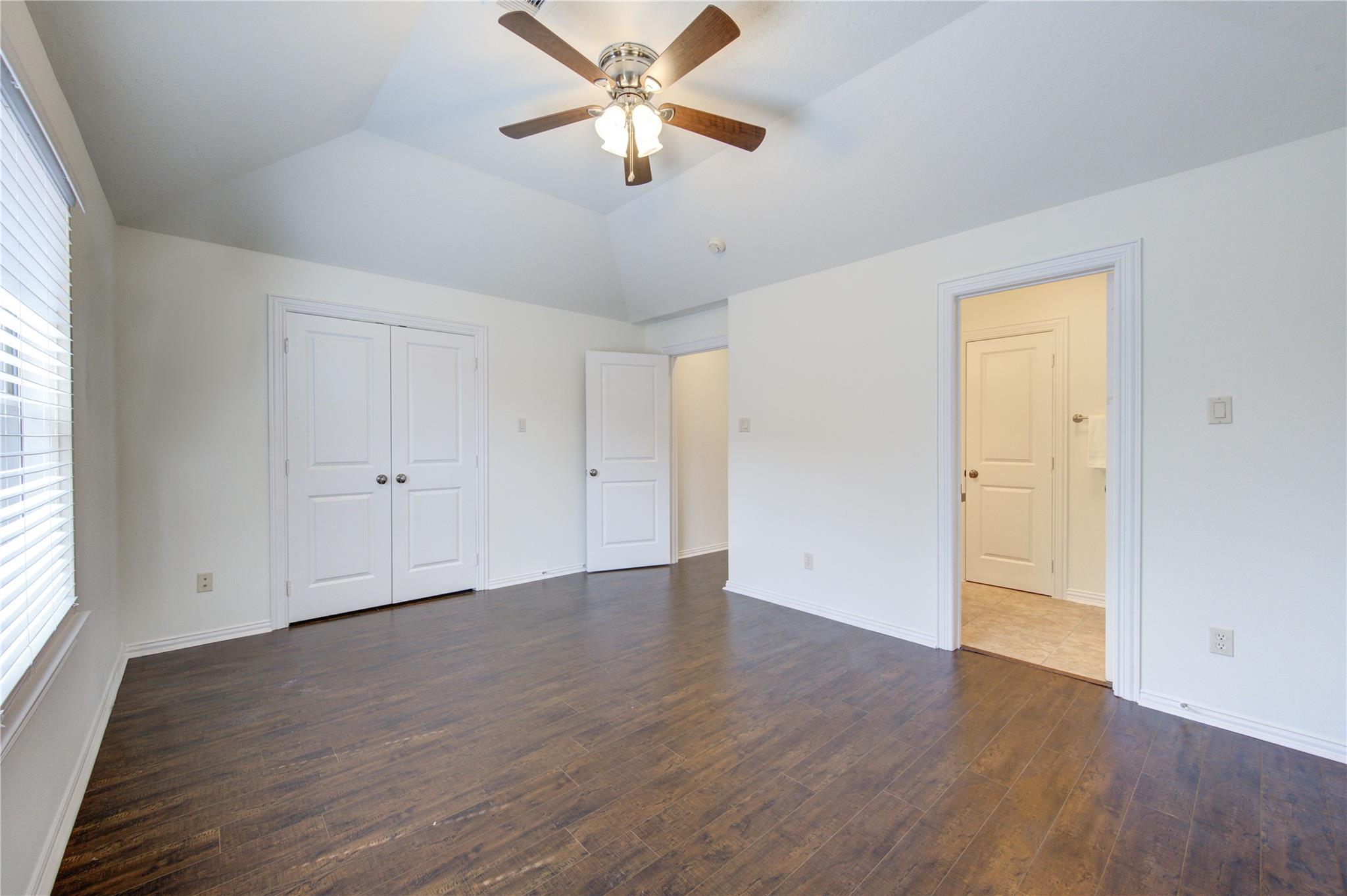 14014 Hampton Cove Drive