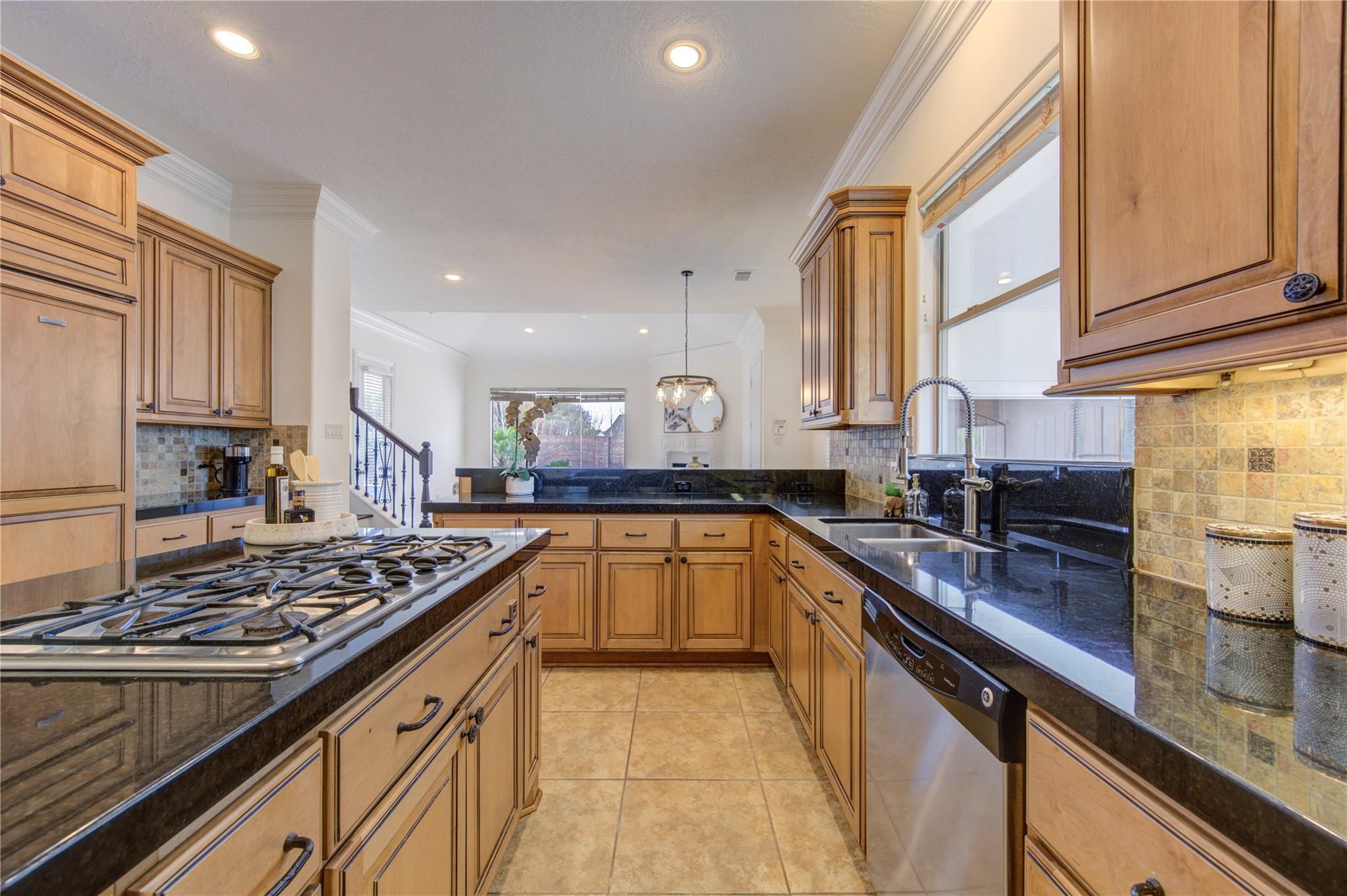 14014 Hampton Cove Drive
