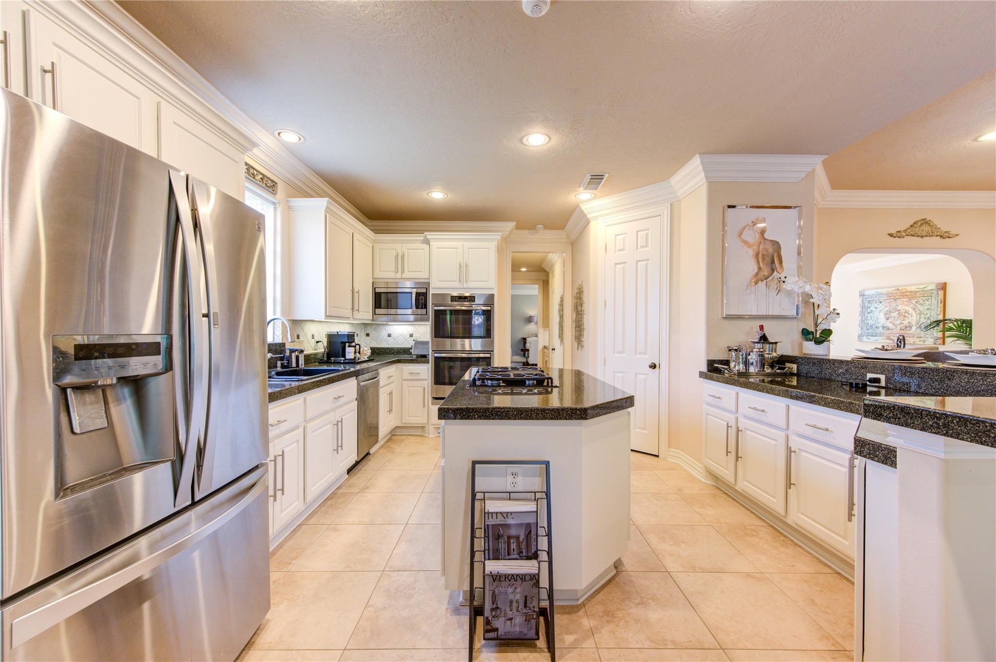 13510 Indigo Lake, Houston