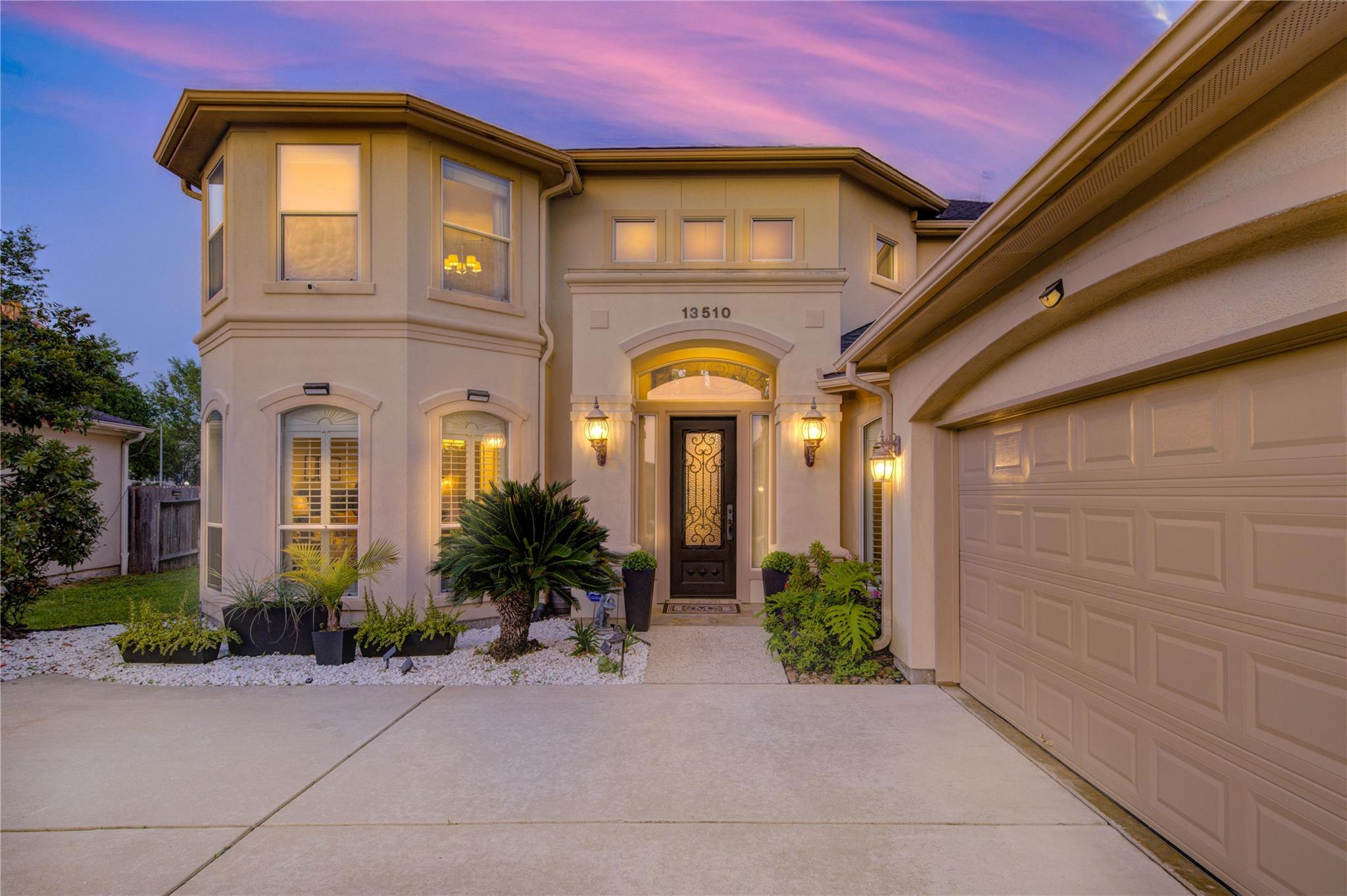 13510 Indigo Lake, Houston