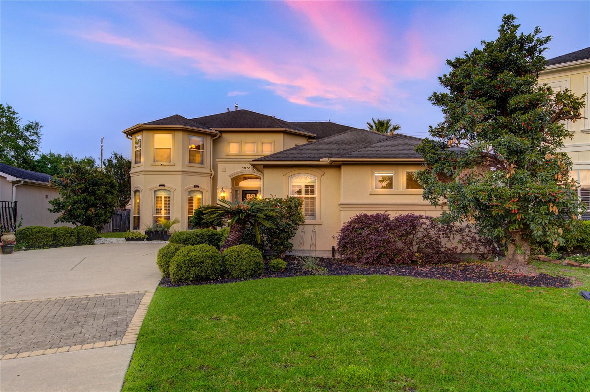 13510 Indigo Lake, Houston