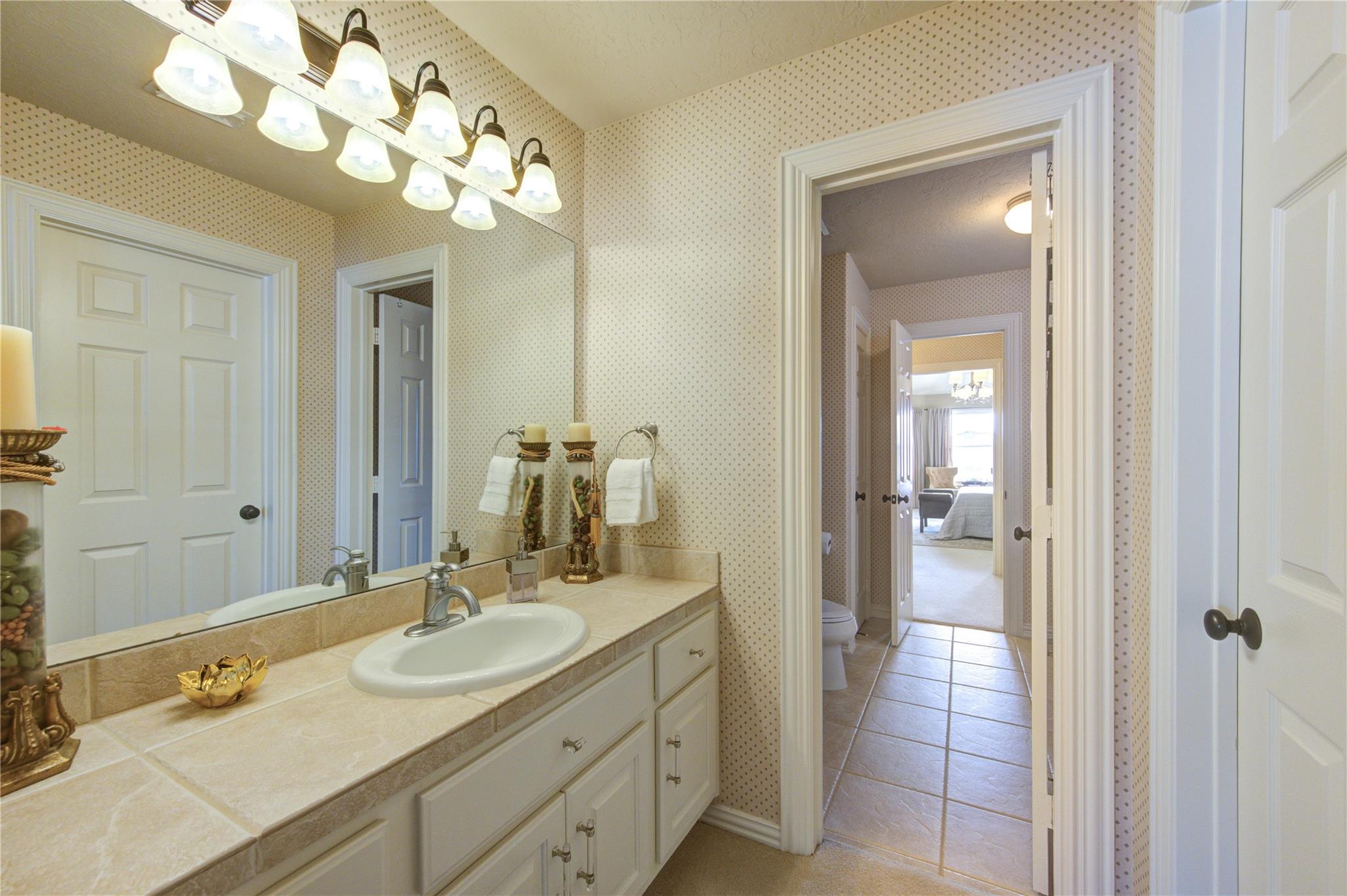 13510 Indigo Lake, Houston