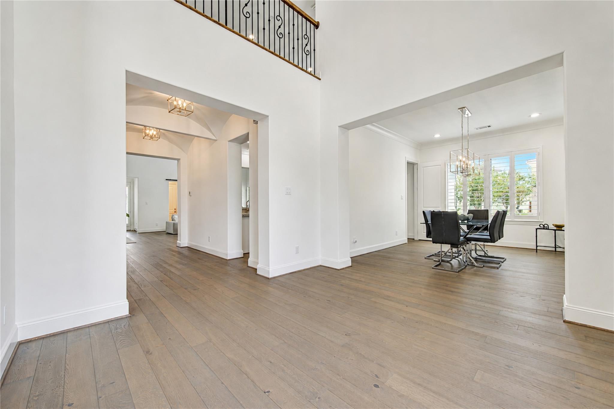 2330 Wyndam Heights Lane