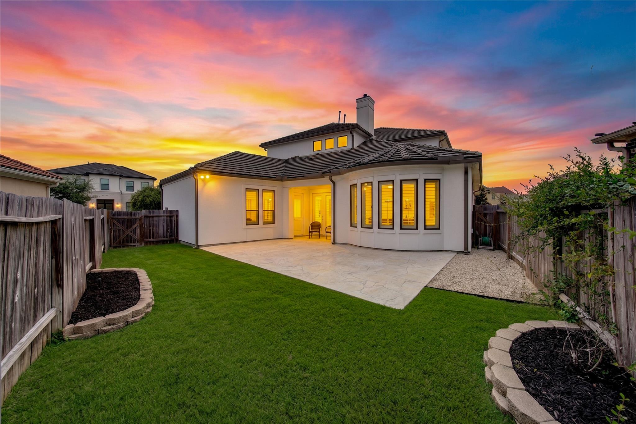 2330 Wyndam Heights Lane
