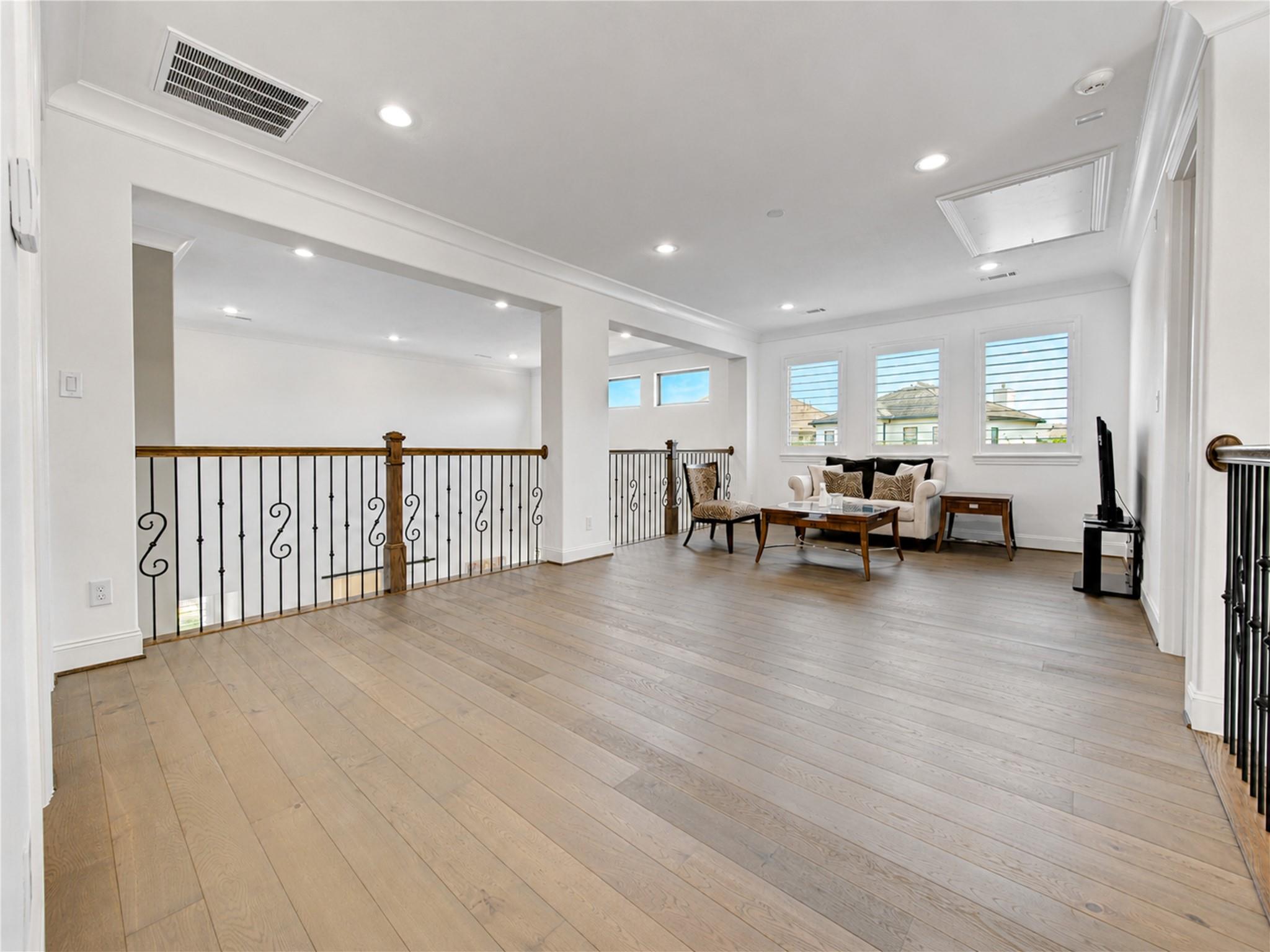 2330 Wyndam Heights Lane