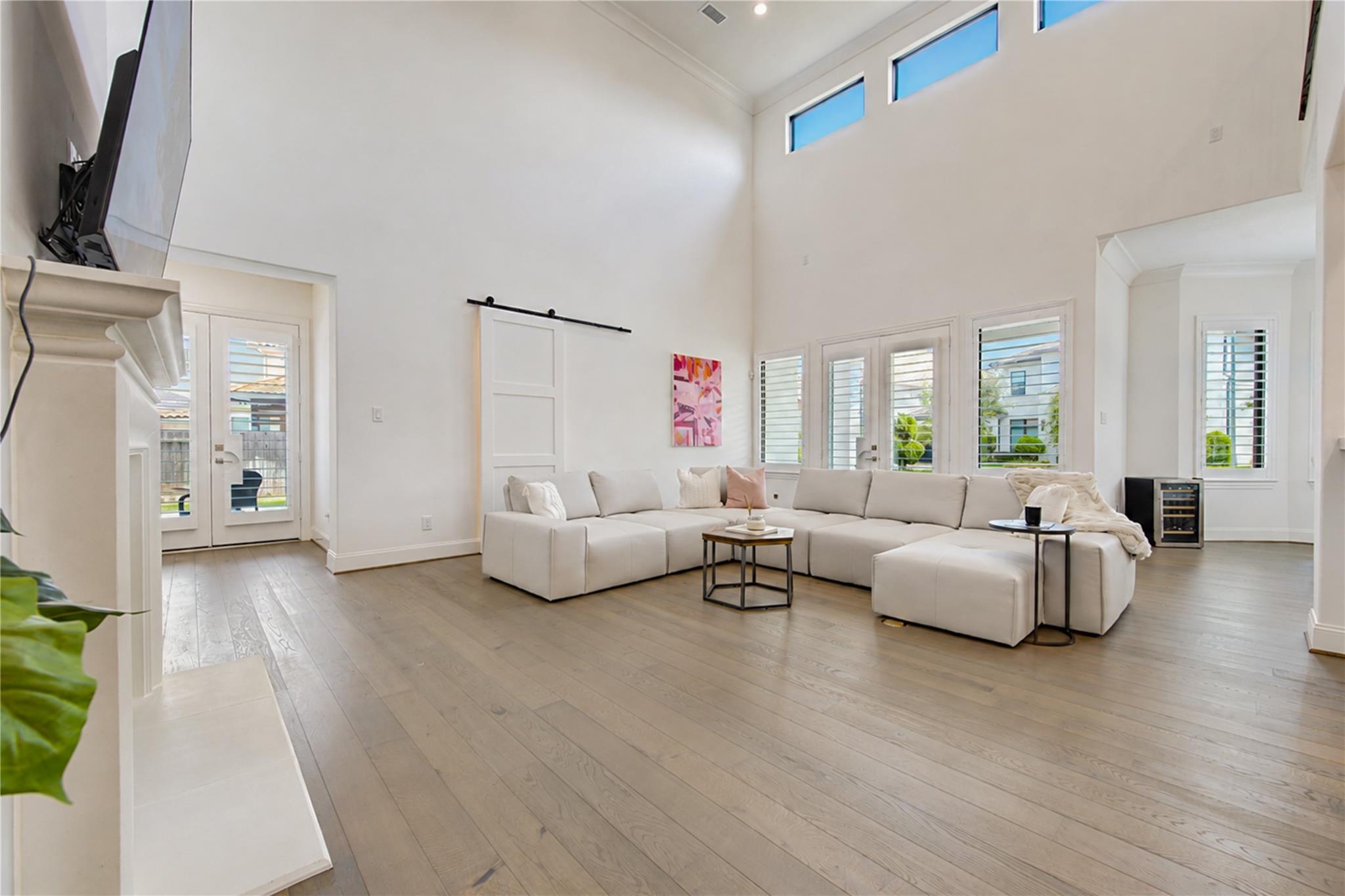 2330 Wyndam Heights Lane