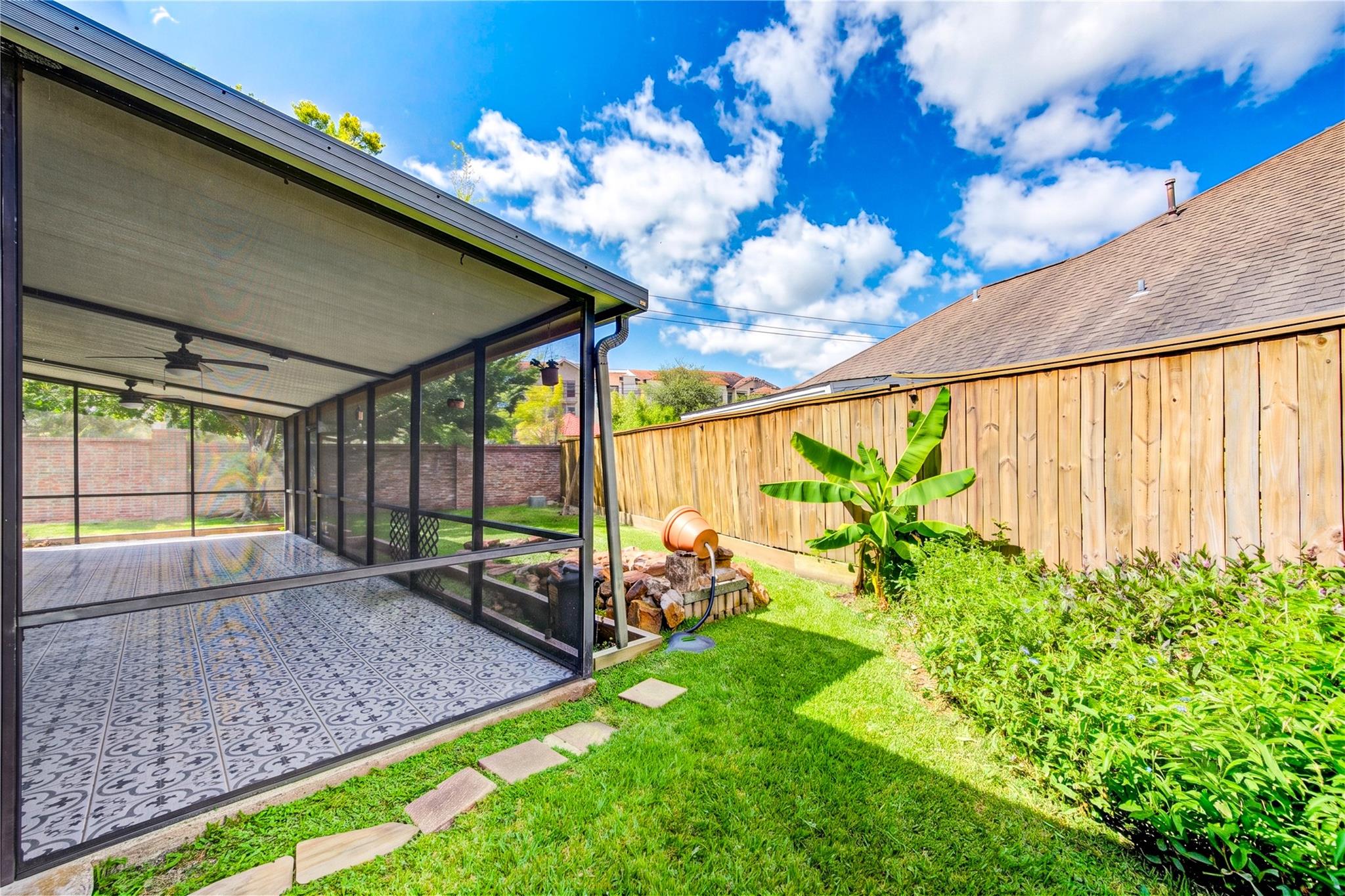 13103 Wickersham Lane