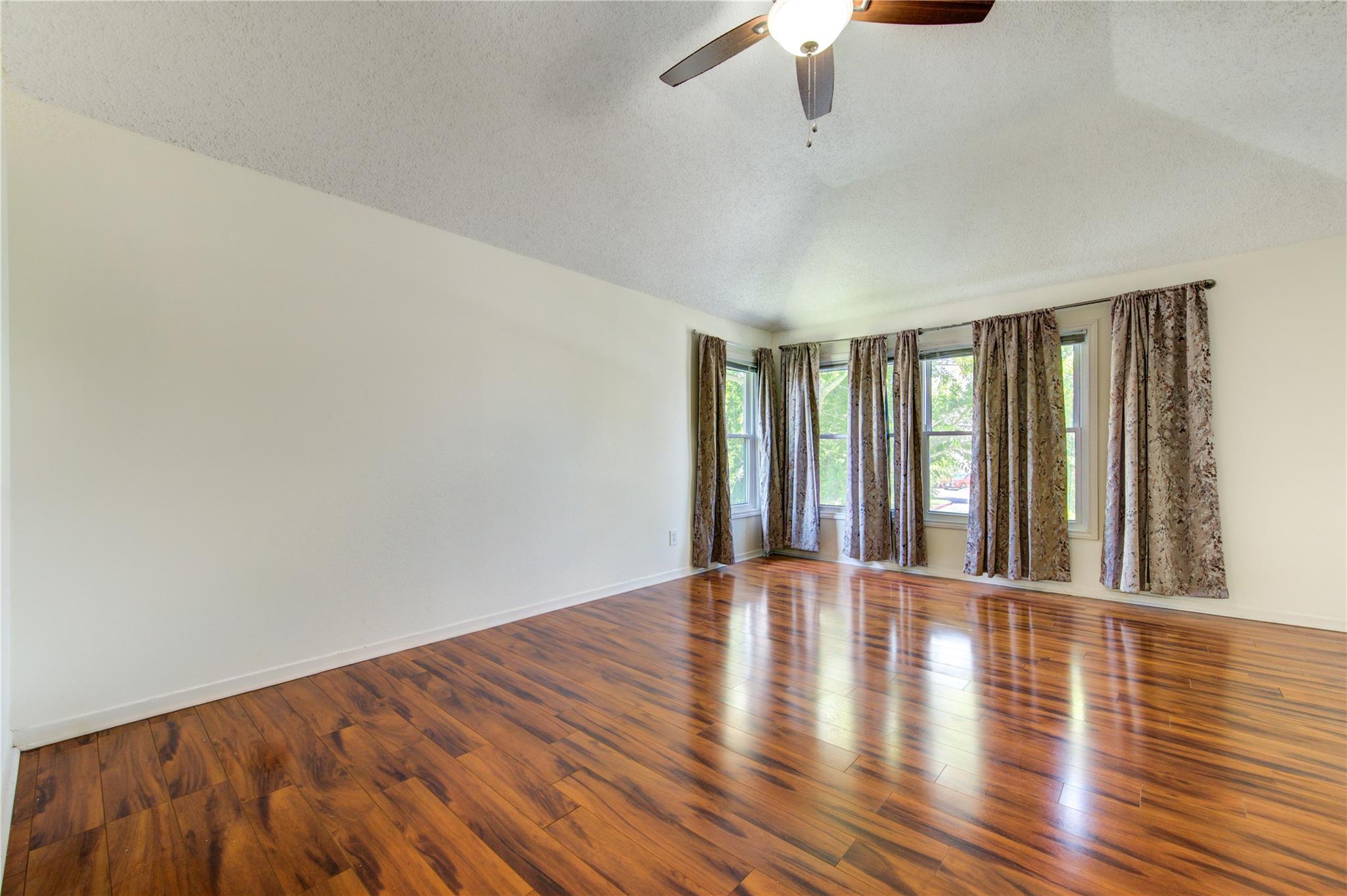 13103 Wickersham Lane