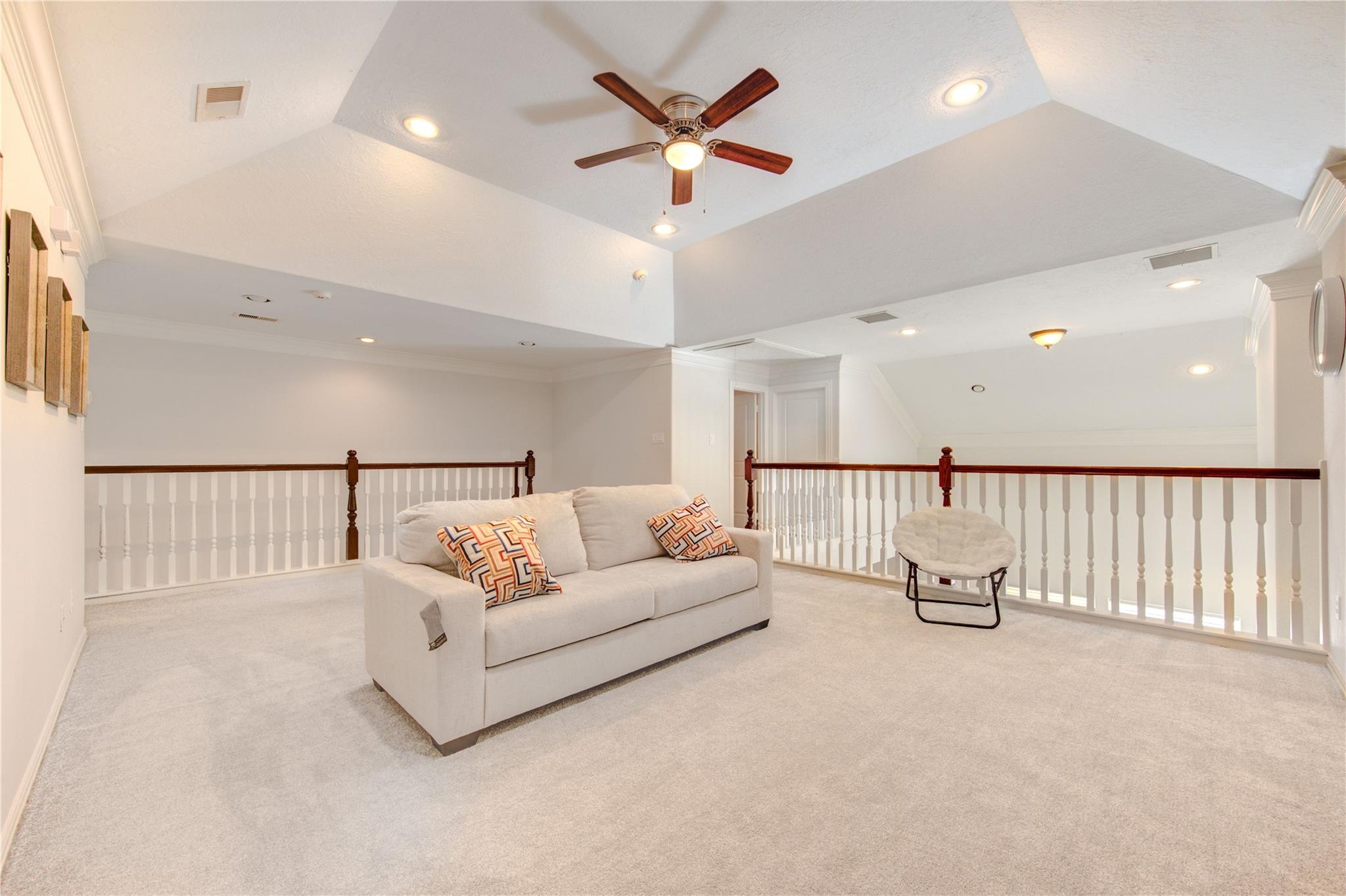 2011 Spring Cedar Lane