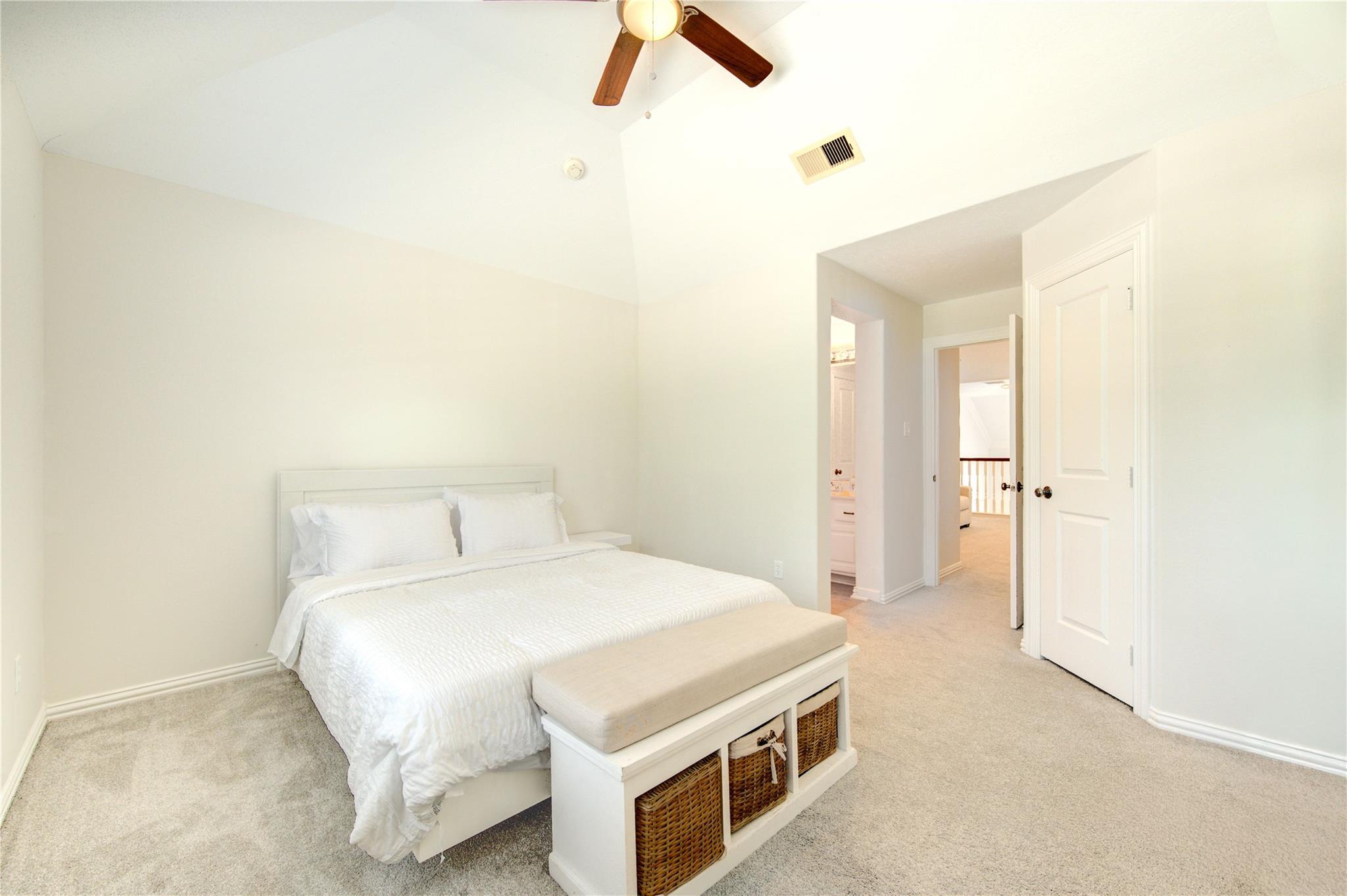 2011 Spring Cedar Lane