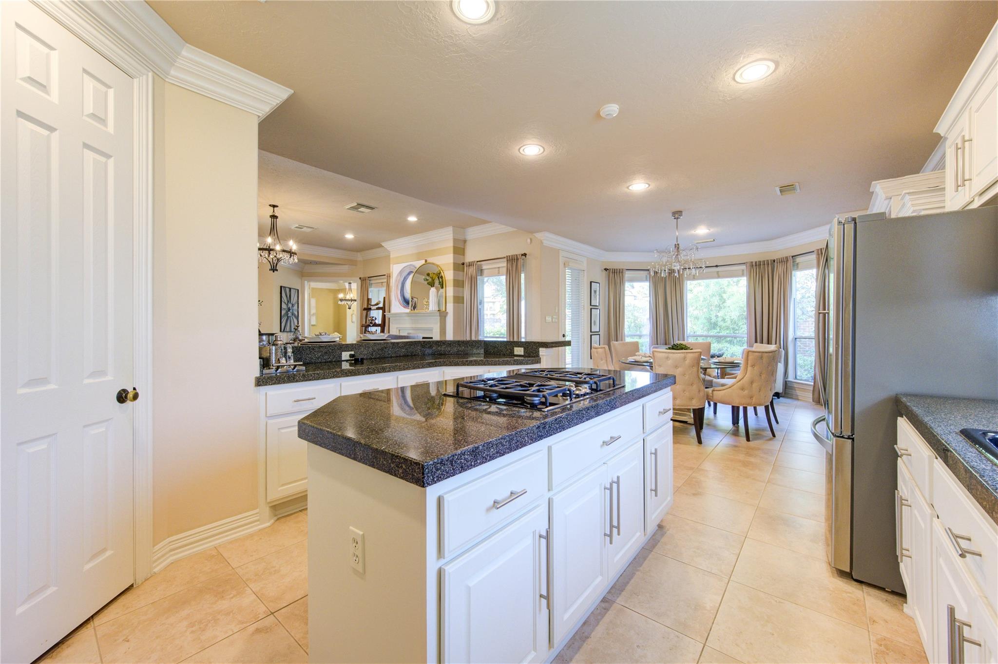 13510 Indigo Lake