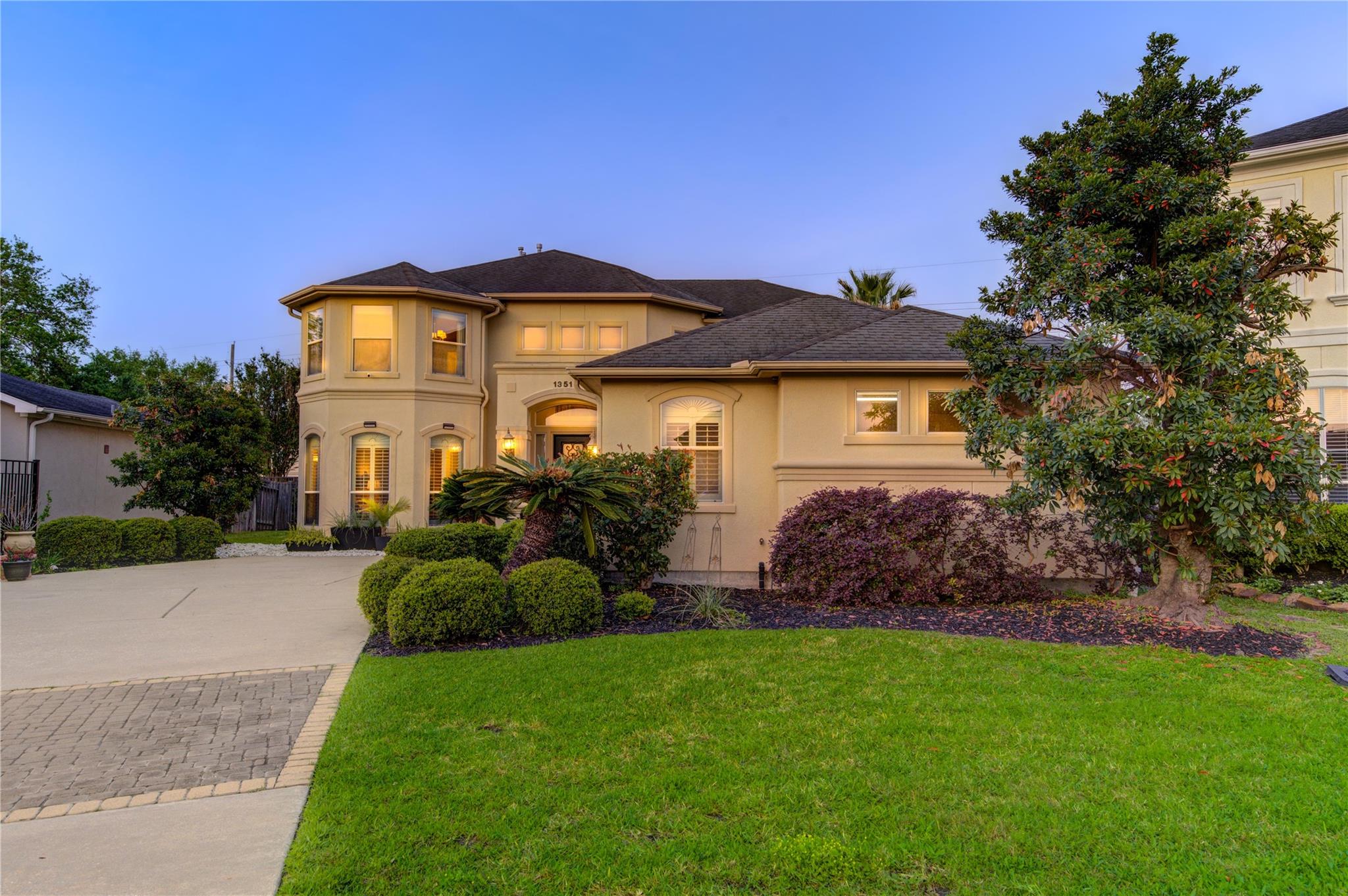 13510 Indigo Lake