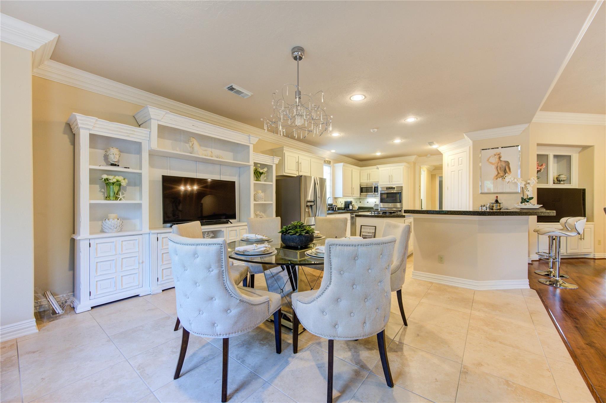 13510 Indigo Lake