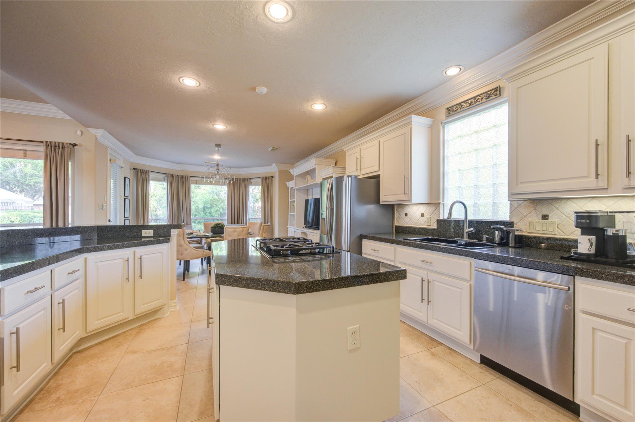 13510 Indigo Lake