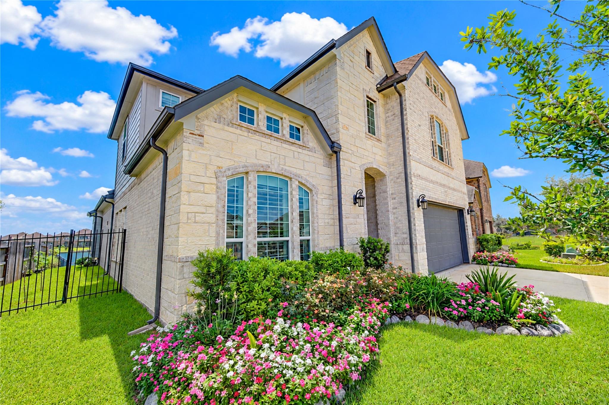 3914 Benevento Court