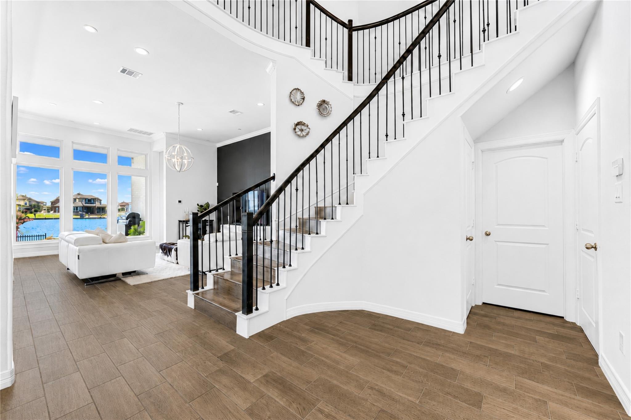 3914 Benevento Court