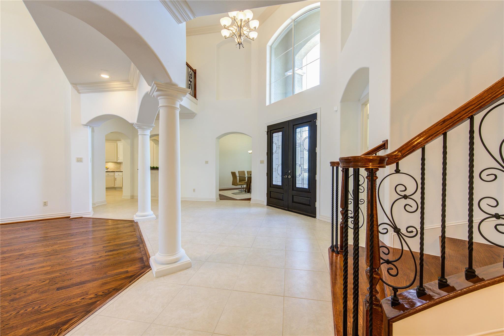 13607 Scarlet Glen Court