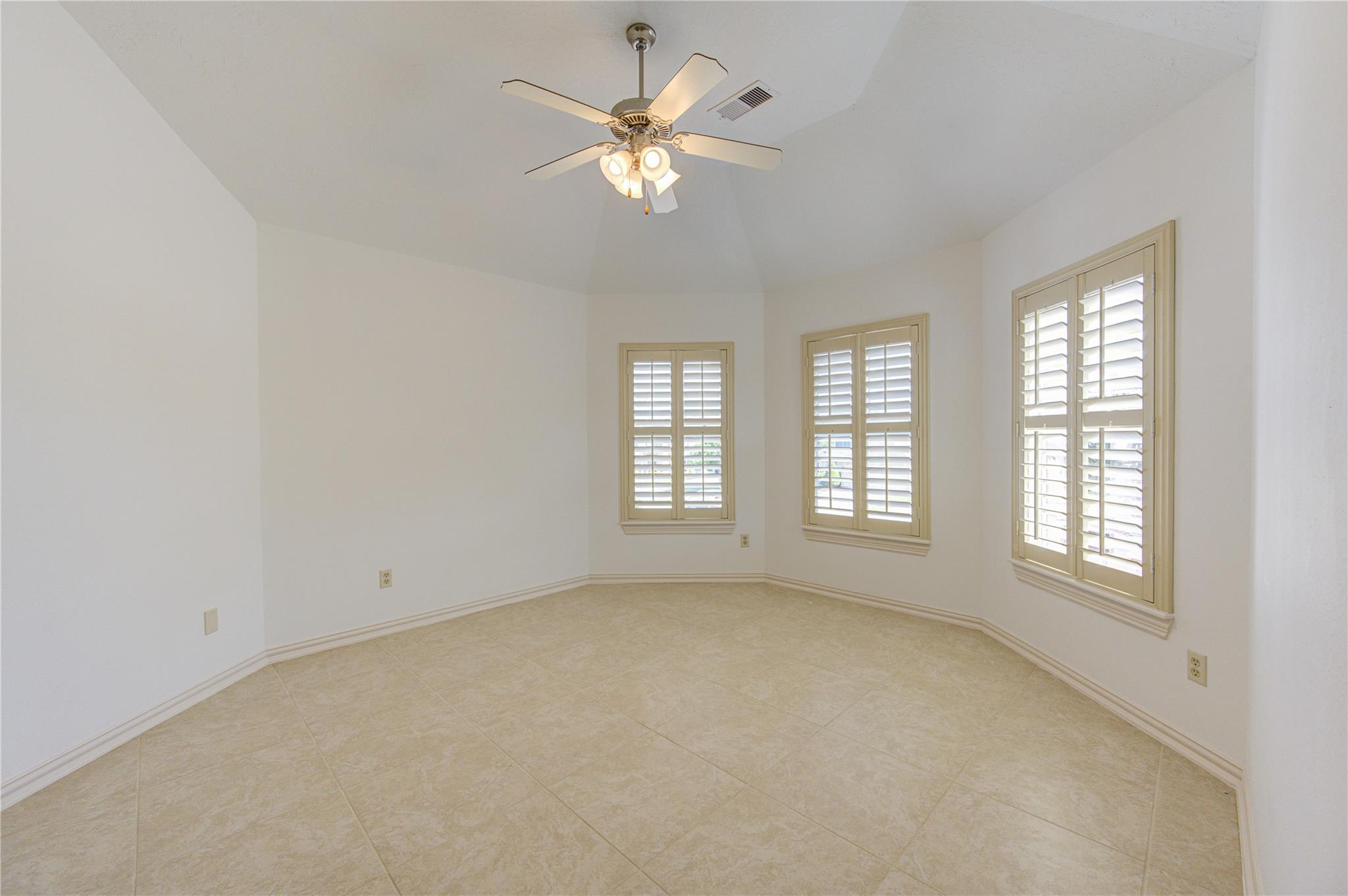 13607 Scarlet Glen Court