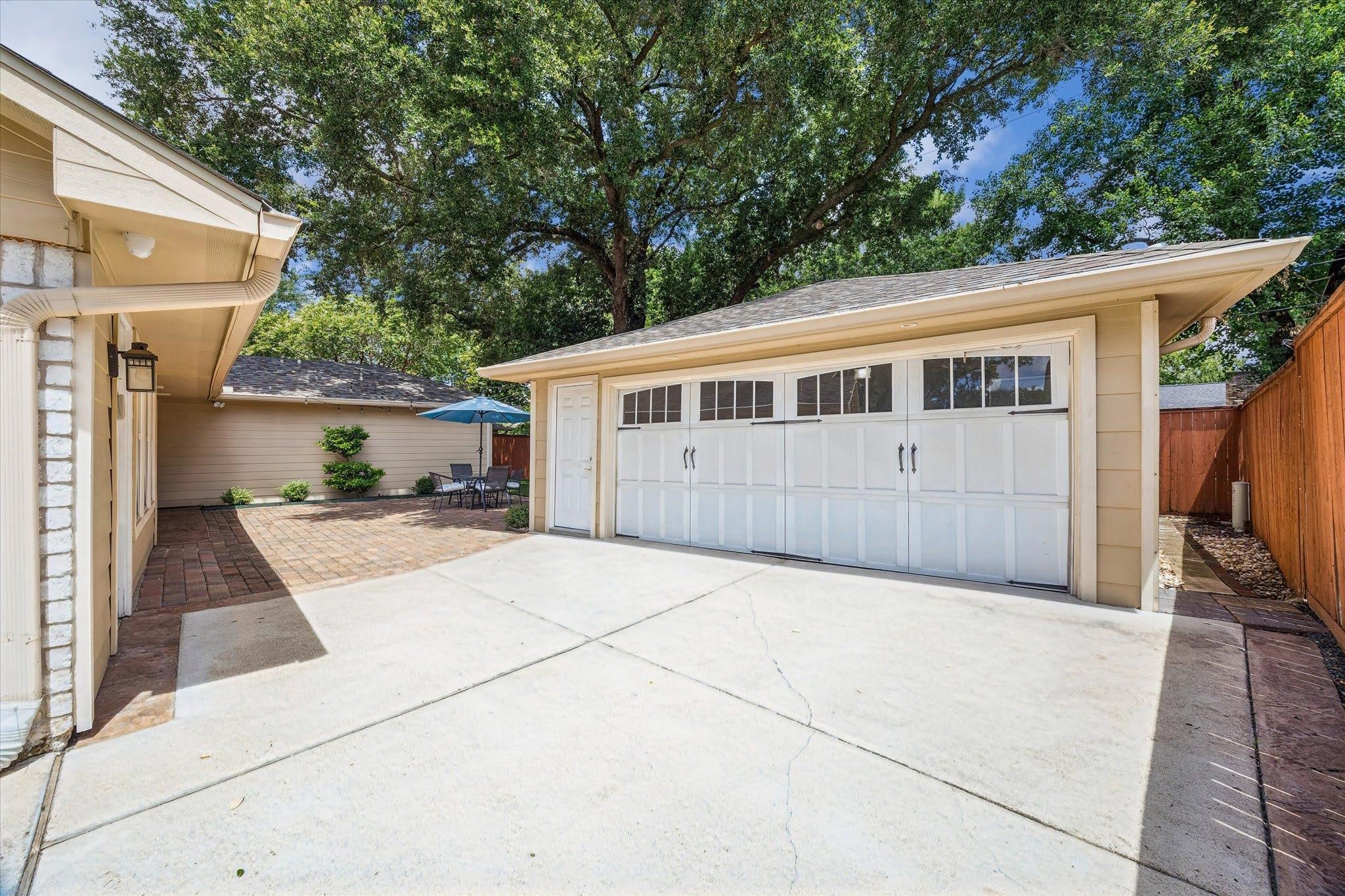 12518 Hazelwood Lane