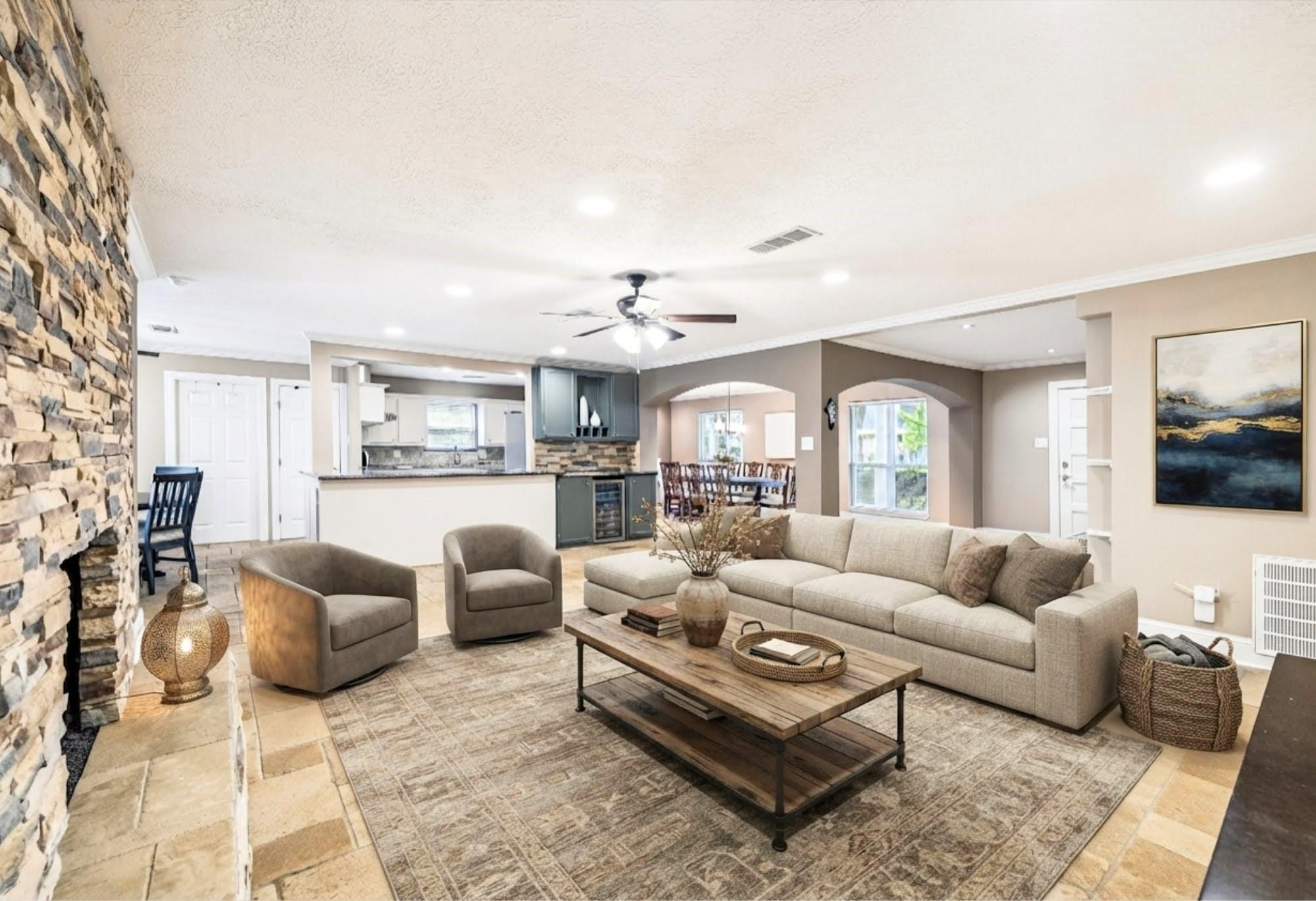 12518 Hazelwood Lane