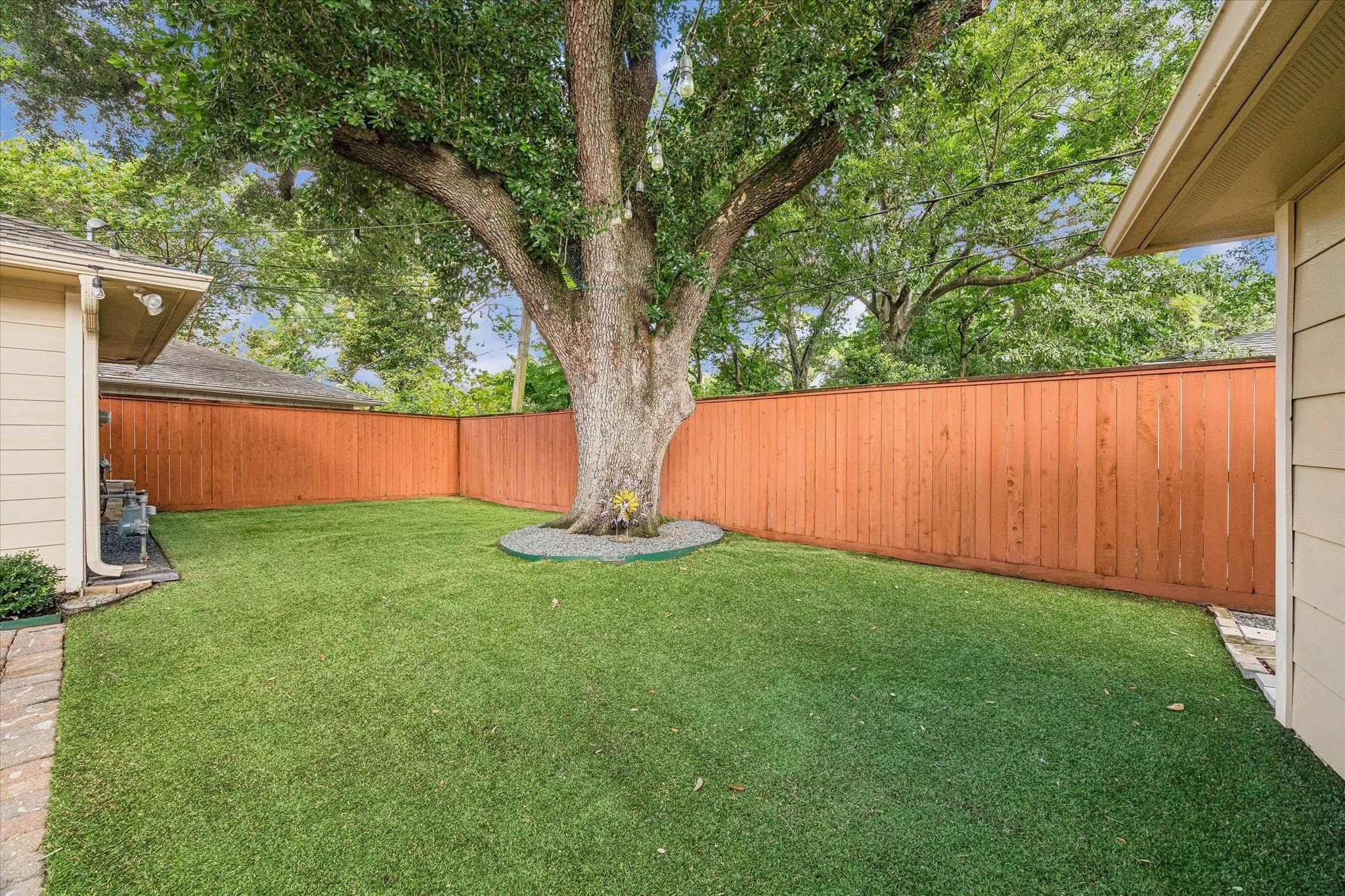 12518 Hazelwood Lane