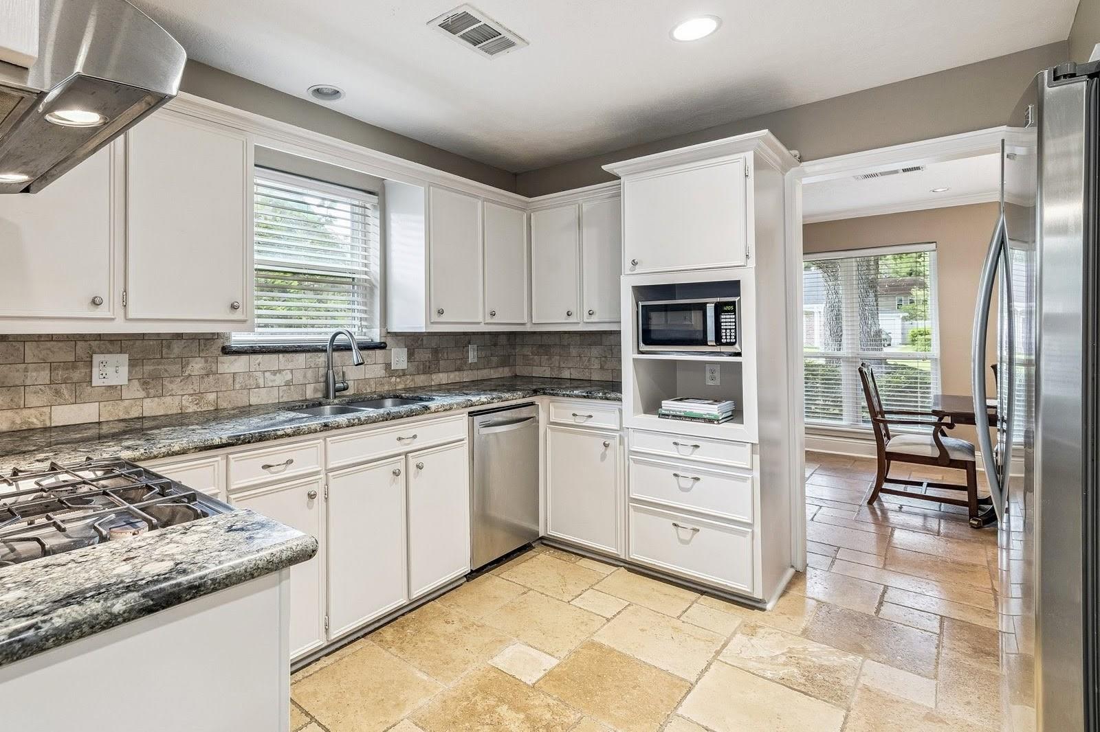 12518 Hazelwood Lane