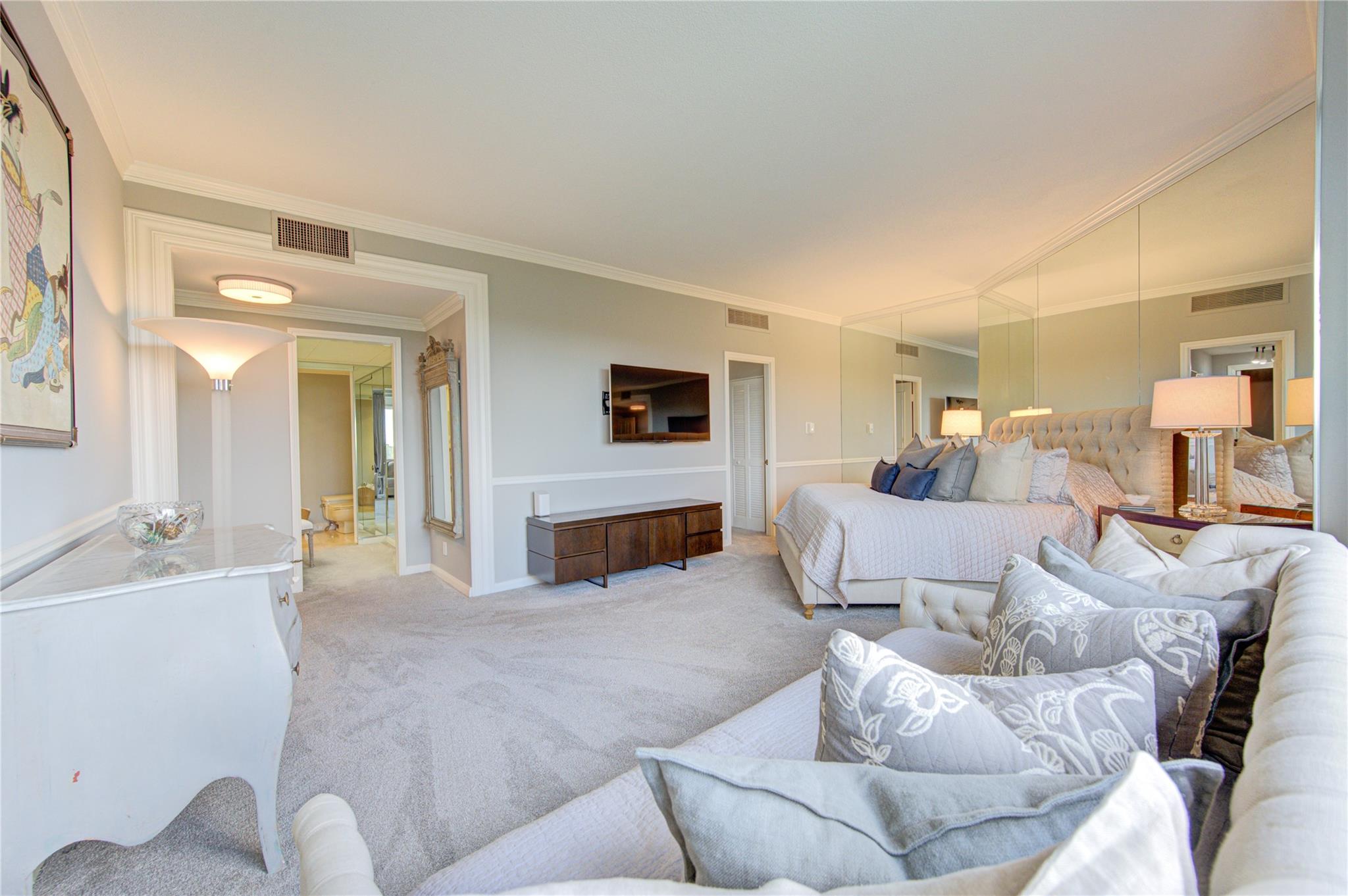 101 Westcott Street # 802