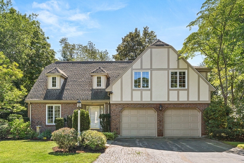 19 Louis Drive