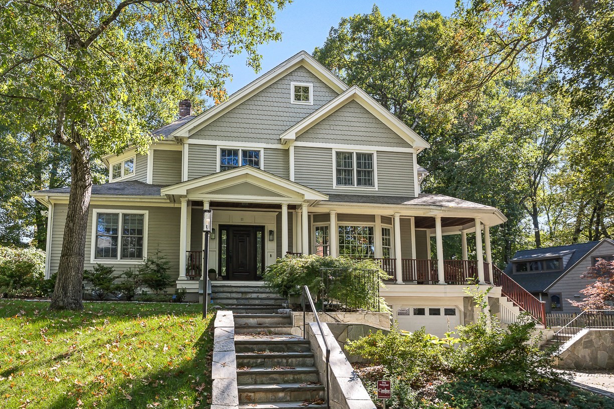 11 Poplar Road