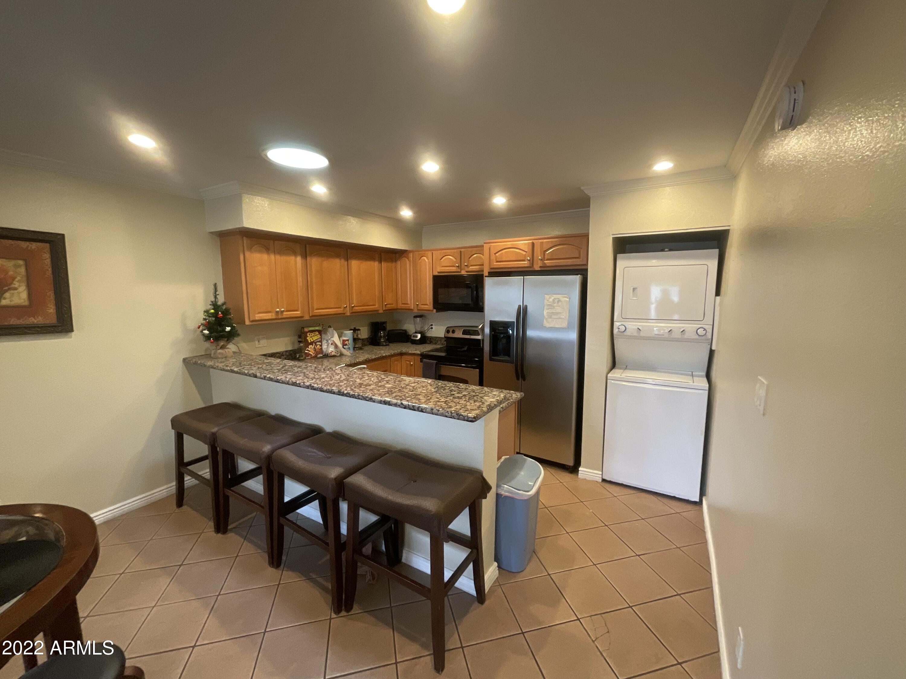 12440 N 20TH Street, 220