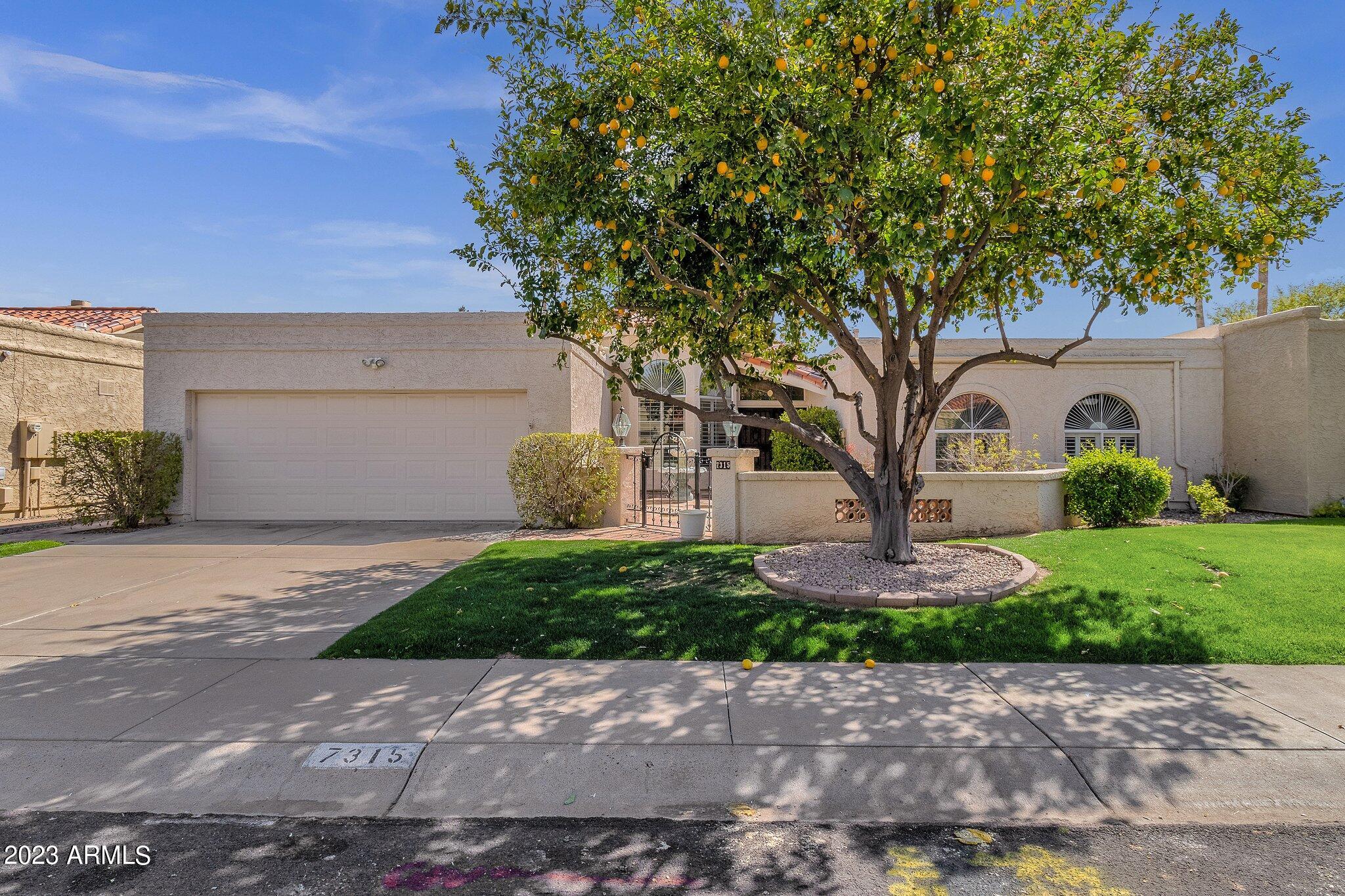 7315 E EL CAMINITO Drive