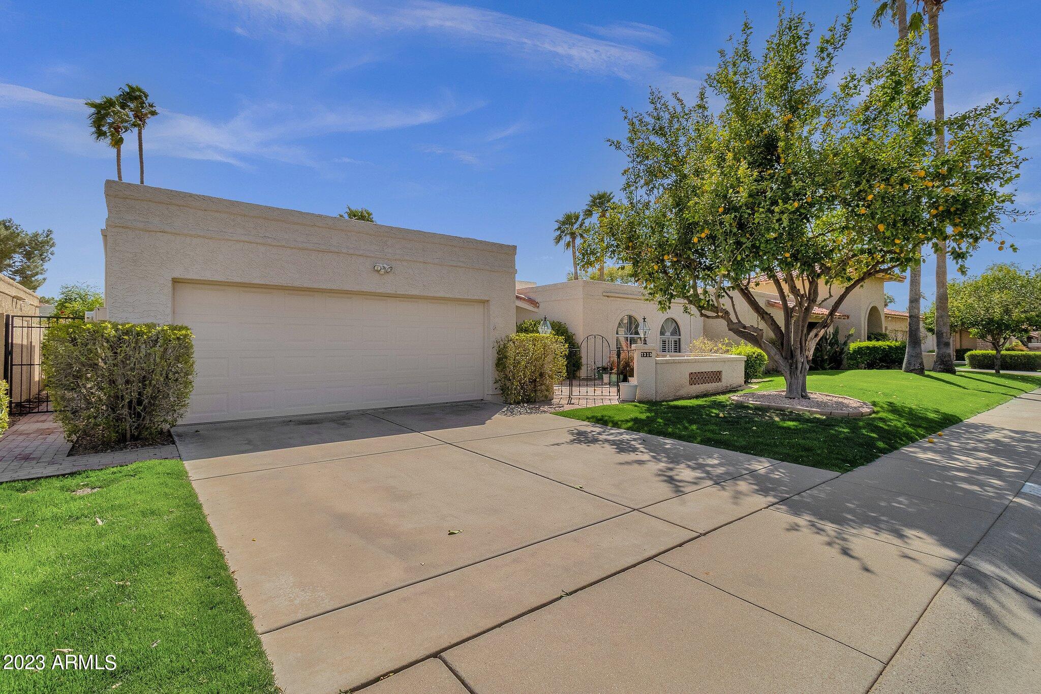 7315 E EL CAMINITO Drive