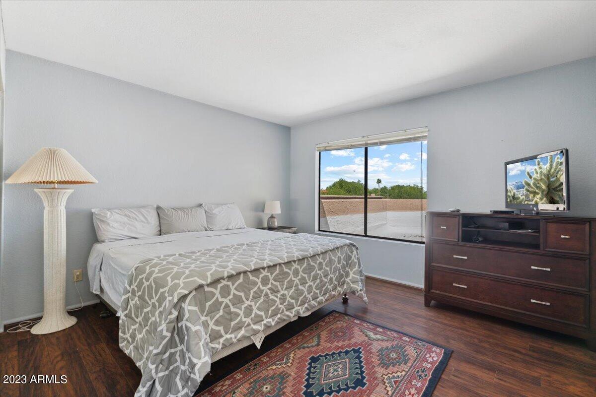 10533 E FANFOL Lane, 0060