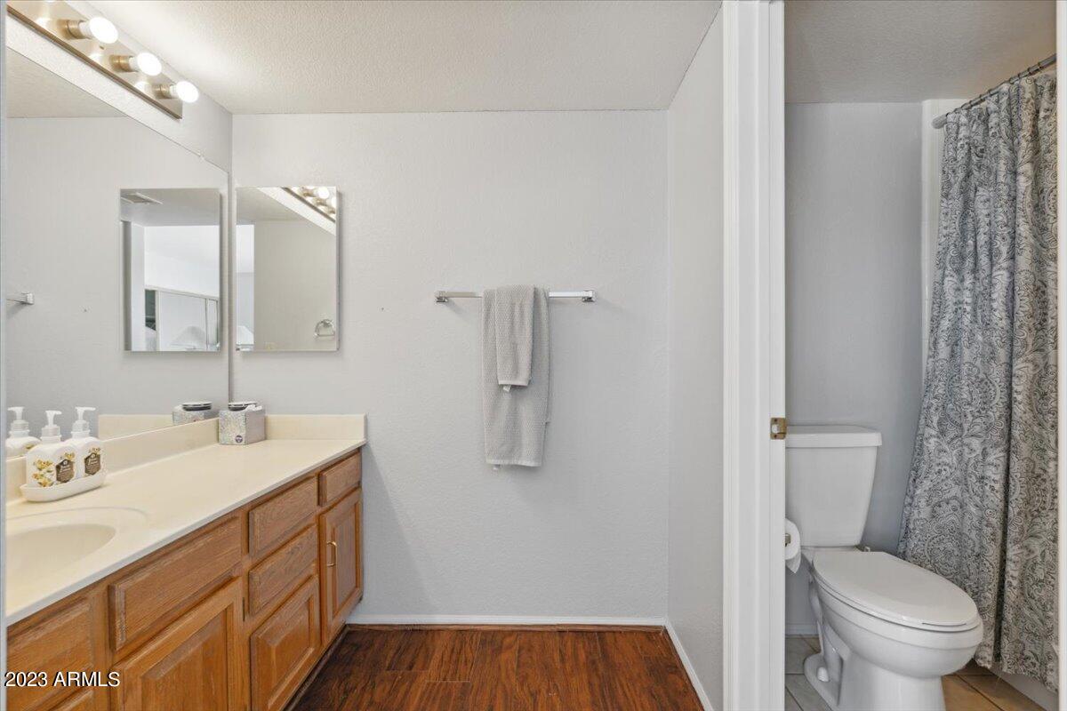 10533 E FANFOL Lane, 0060