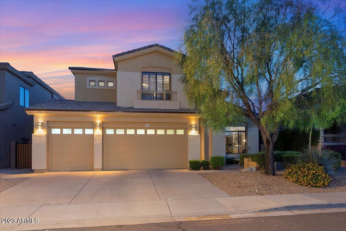 4821 E Hamblin Drive