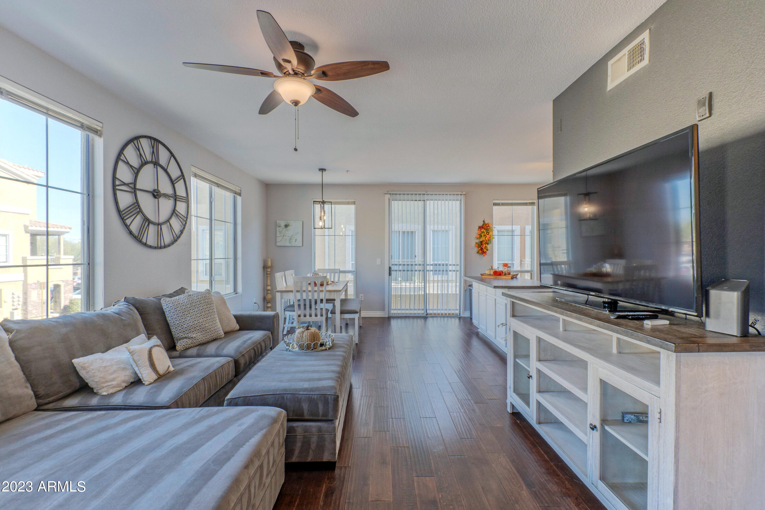 18250 N CAVE CREEK Road, 182