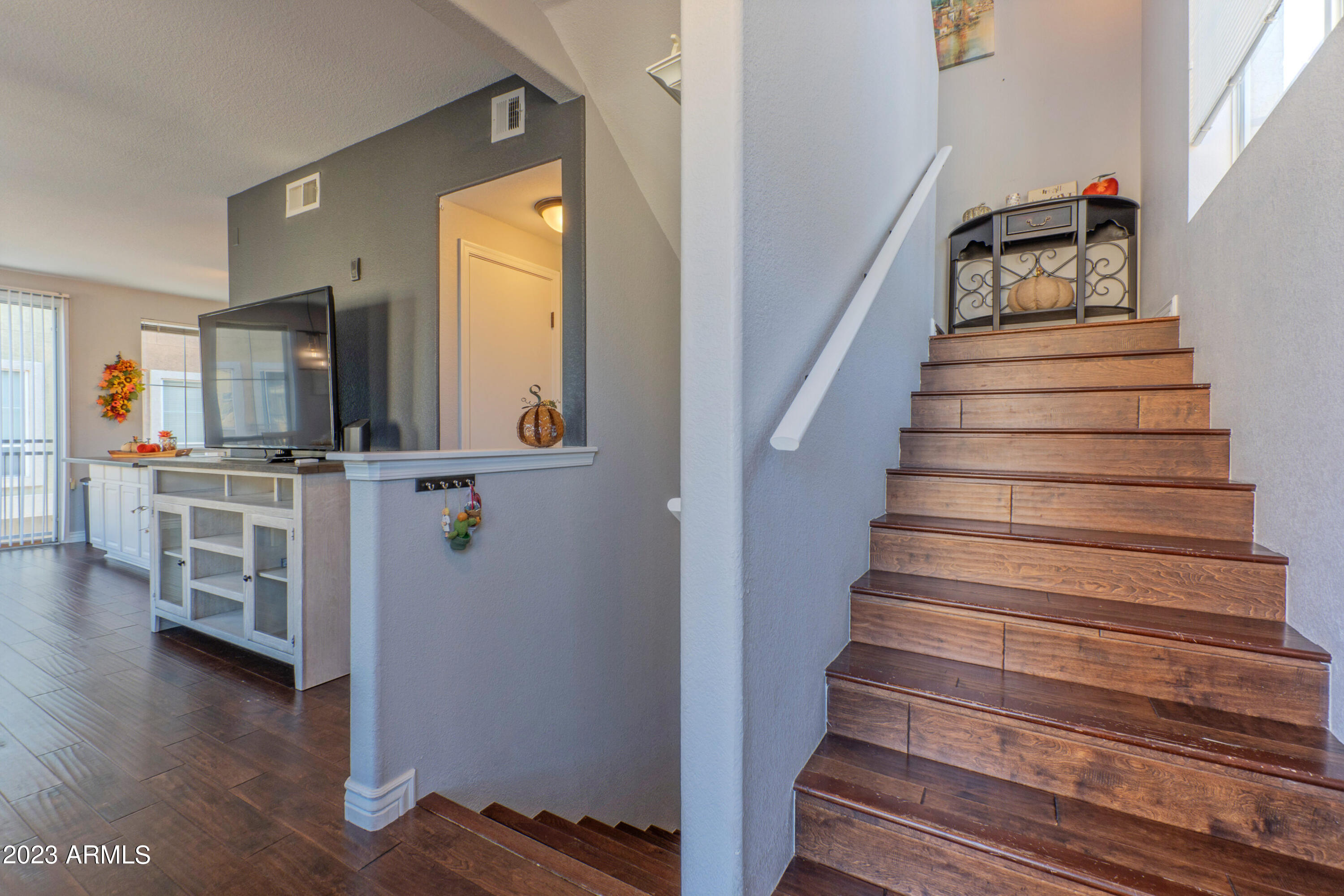 18250 N CAVE CREEK Road, 182