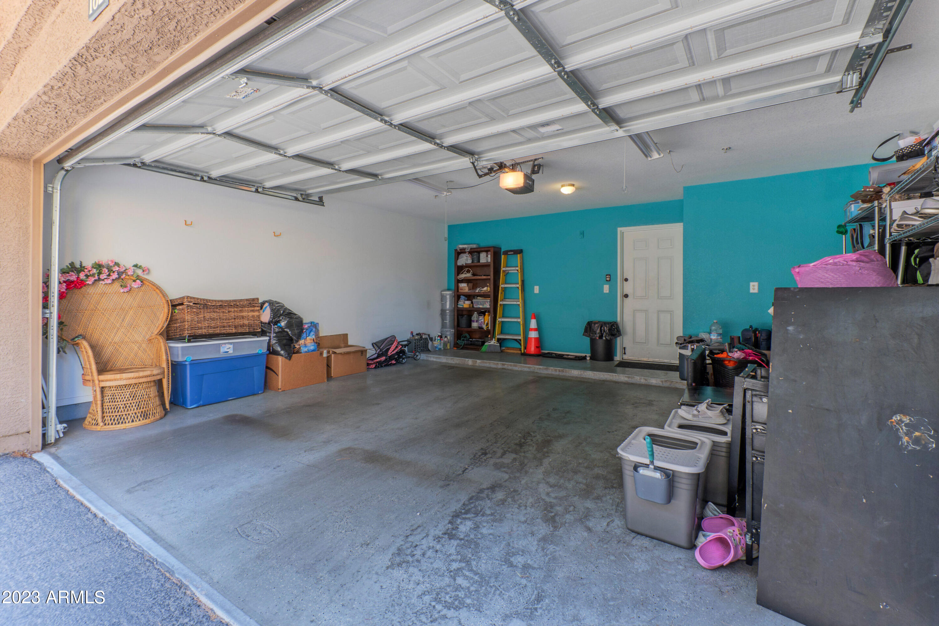18250 N CAVE CREEK Road, 182
