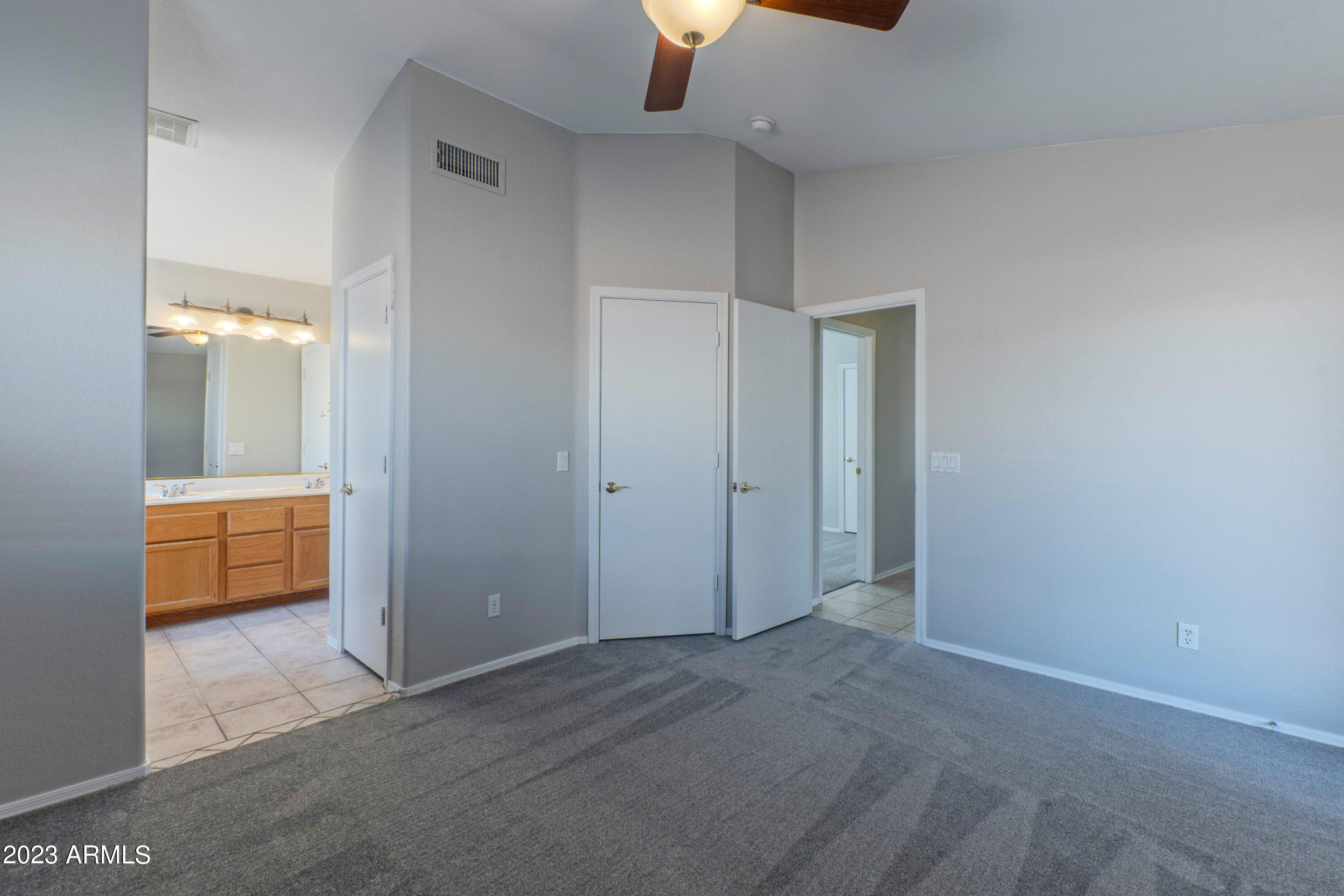 8534 W ASTER Drive