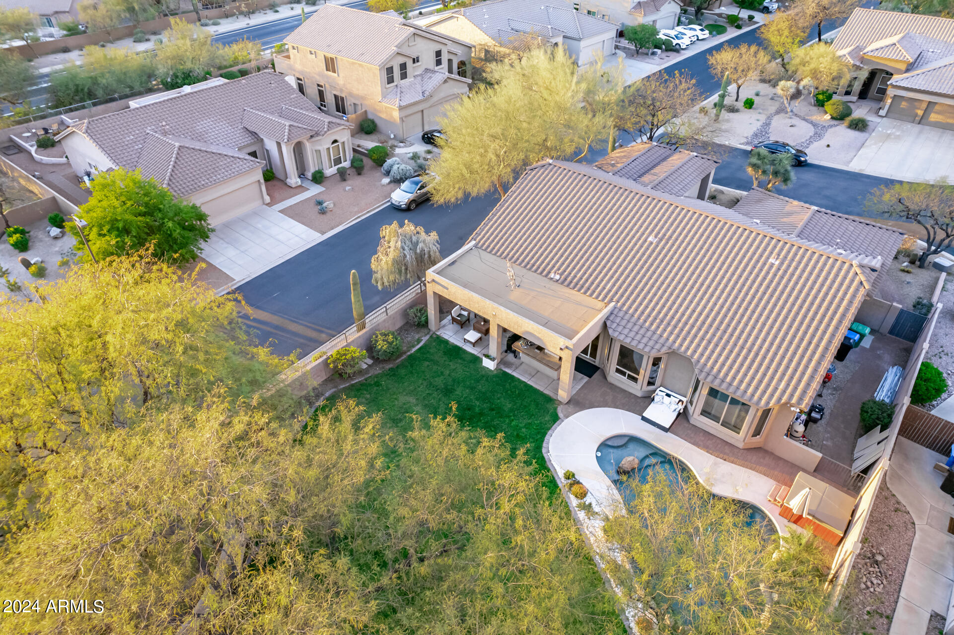 7627 E SANDIA Circle