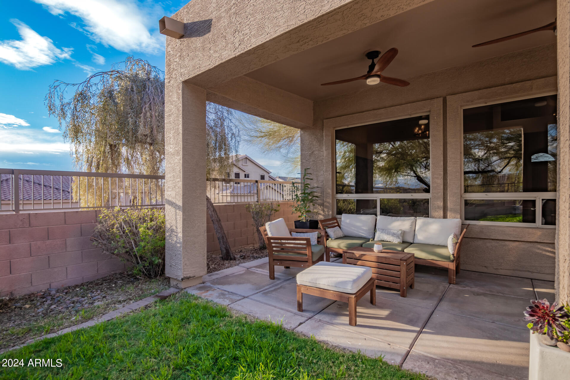 7627 E SANDIA Circle